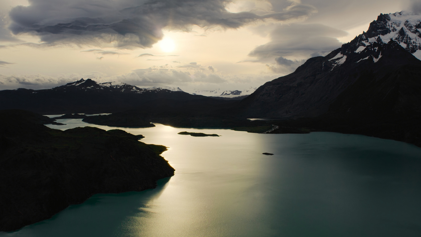 IMac Pro, Apple, Apple MacBook Pro. Wallpaper in 1366x768 Resolution