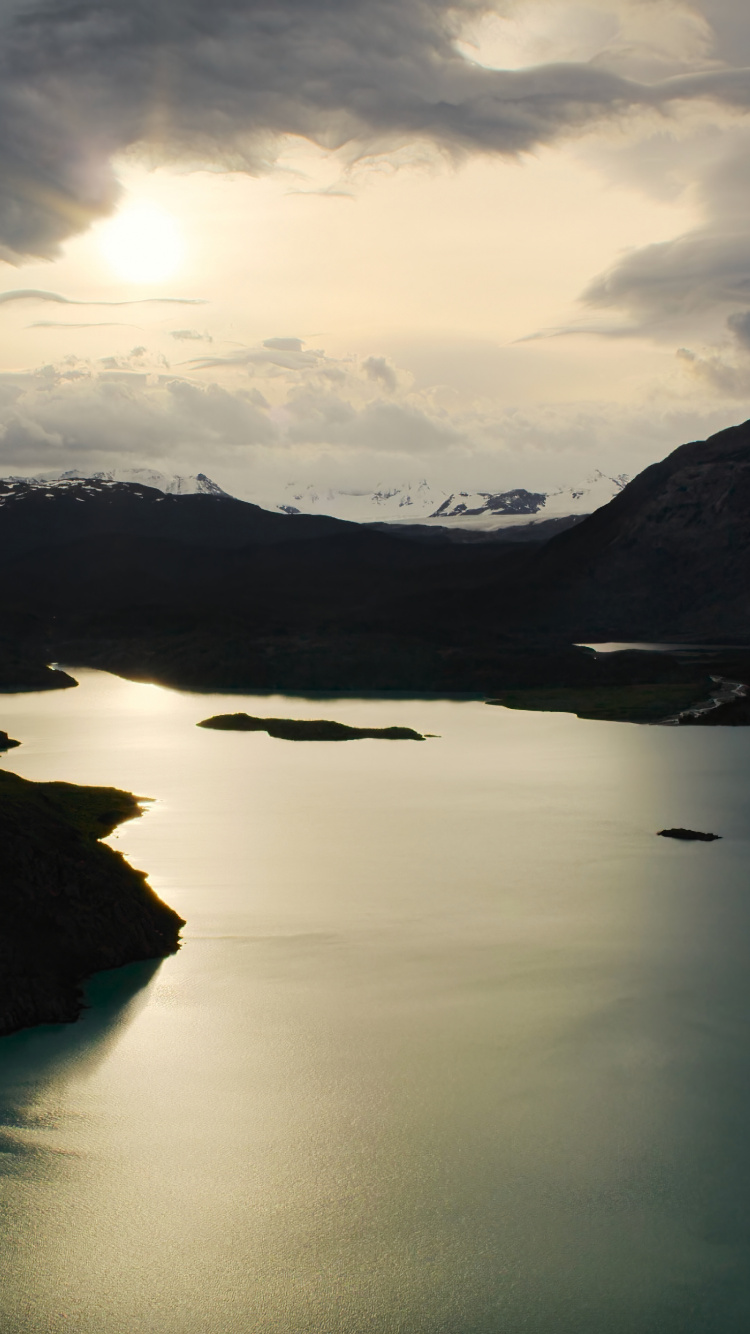 IMac Pro, Manzana, Apple MacBook Pro. Wallpaper in 750x1334 Resolution