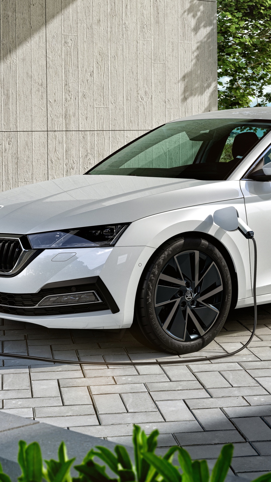 Koda Auto, Volkswagen Group, Skoda Octavia, Skoda Octavia Combi, Cars. Wallpaper in 1080x1920 Resolution