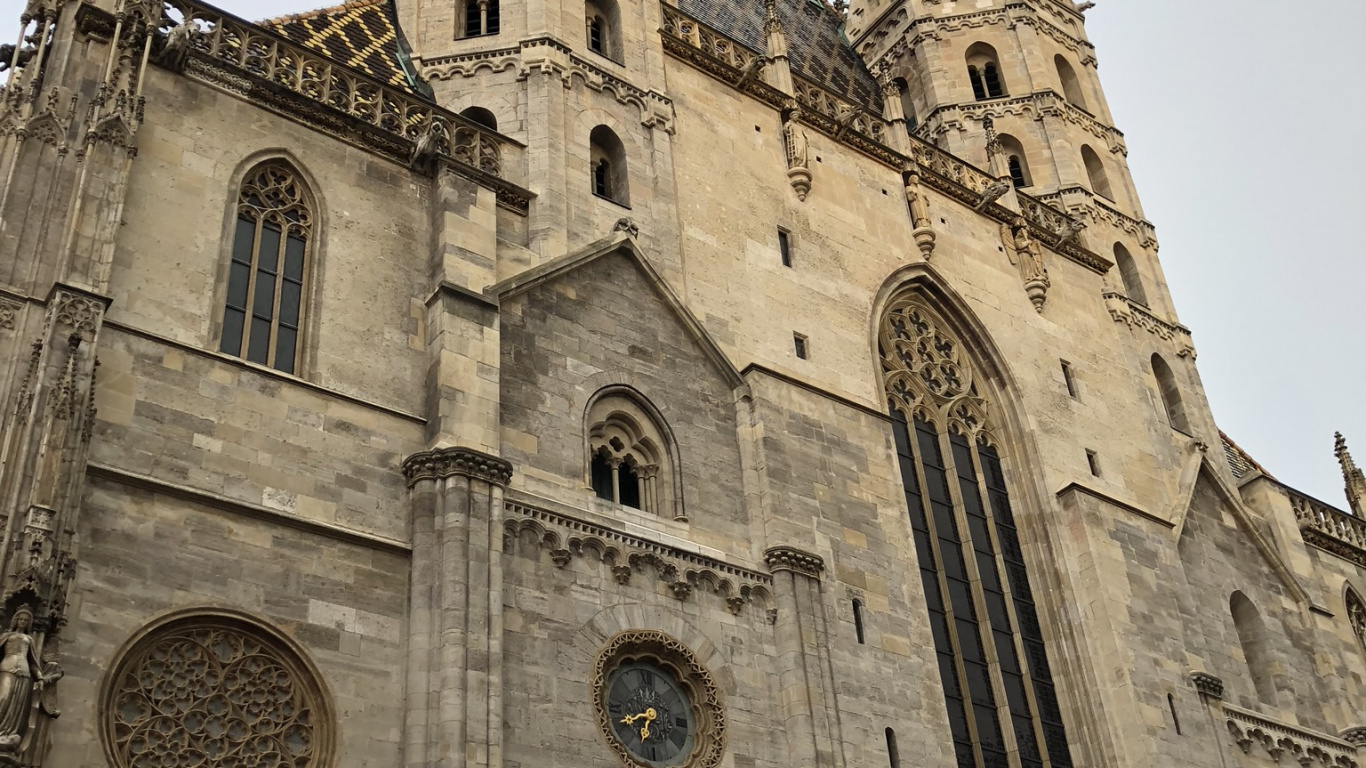 Catedral de San Esteban, Arquitectura, Fachada, Lugar de Culto, Capilla. Wallpaper in 1366x768 Resolution