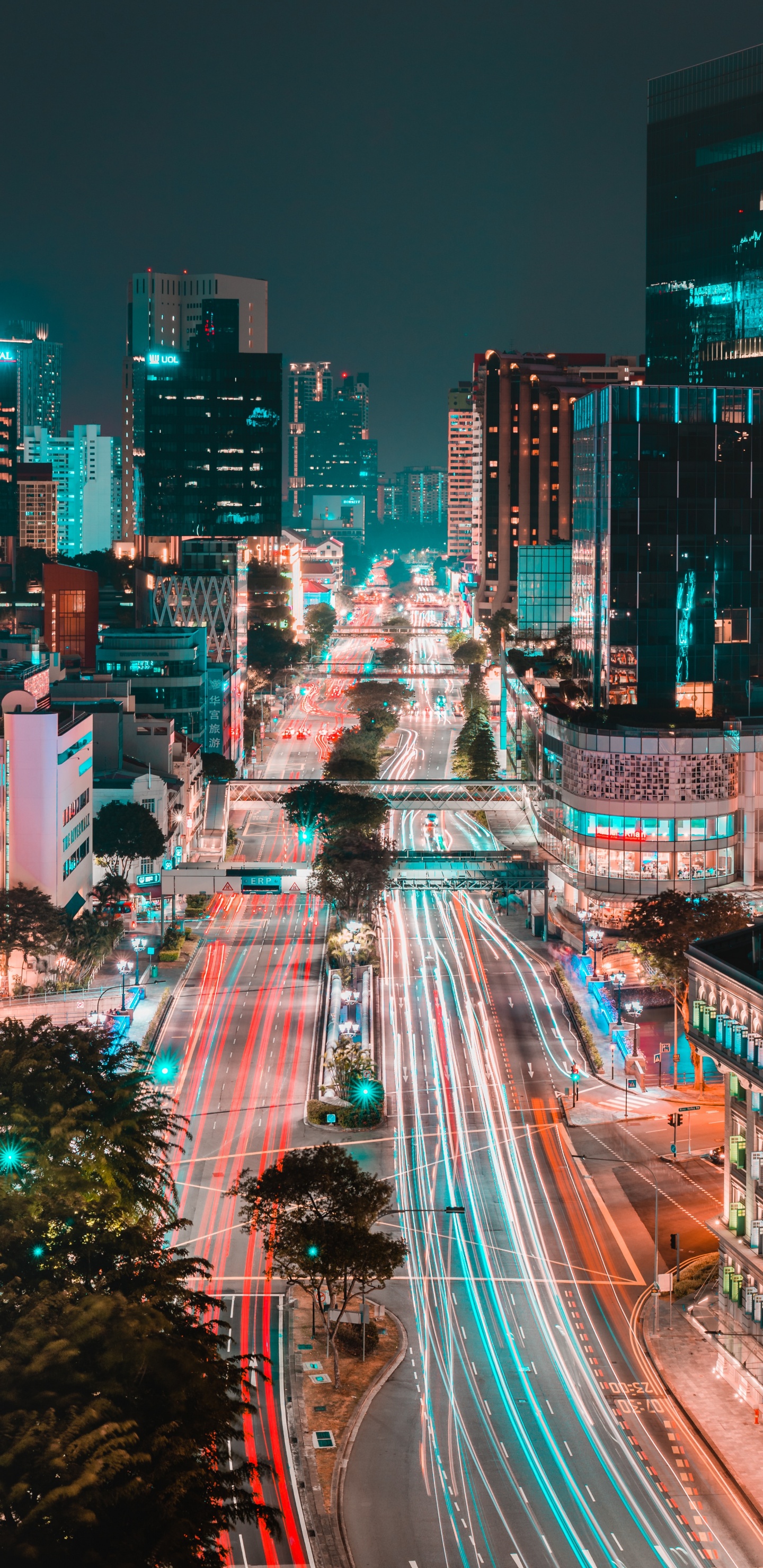Bâtiments de la Ville Pendant la Nuit. Wallpaper in 1440x2960 Resolution