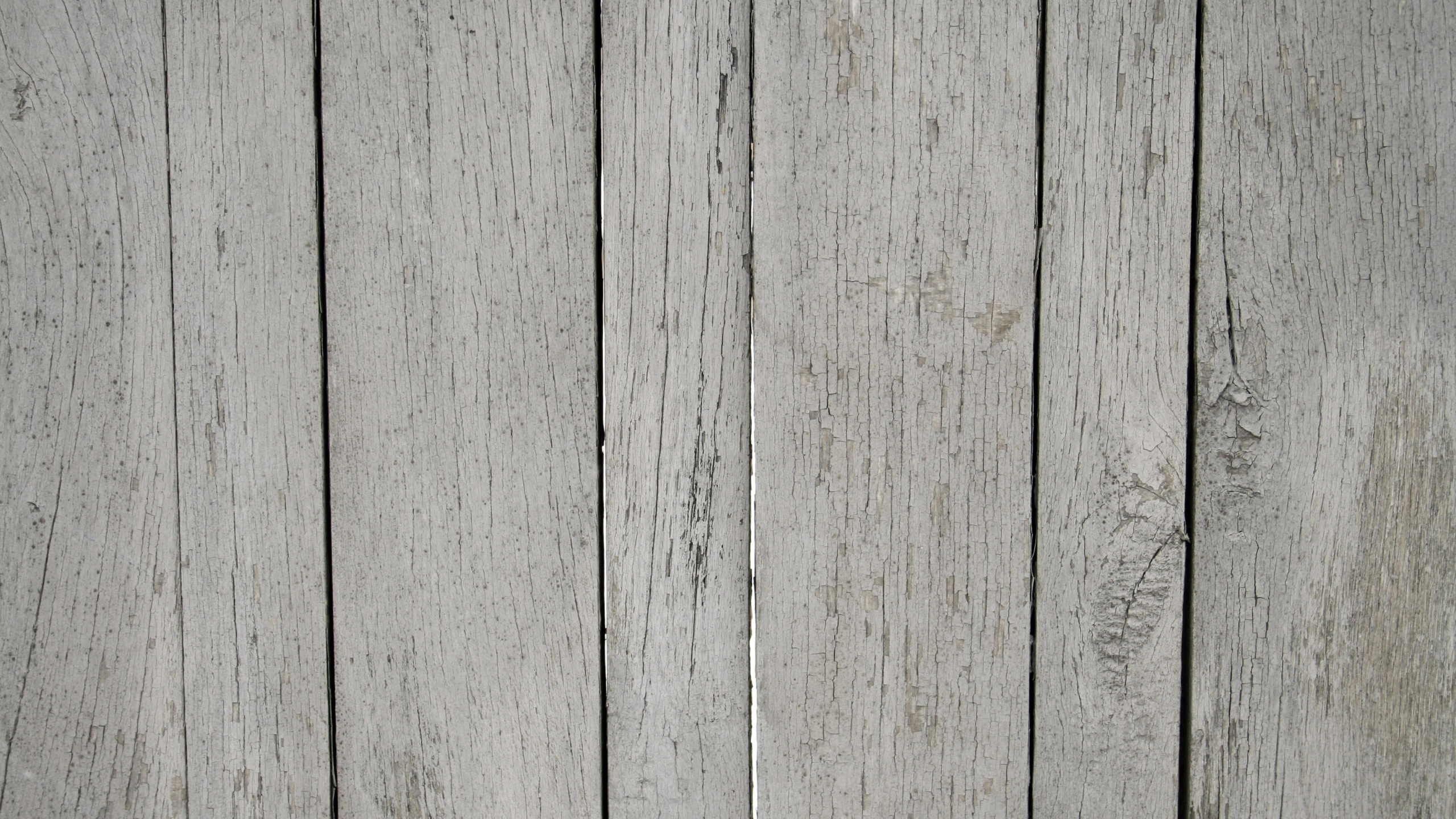White and Gray Wooden Surface. Wallpaper in 2560x1440 Resolution