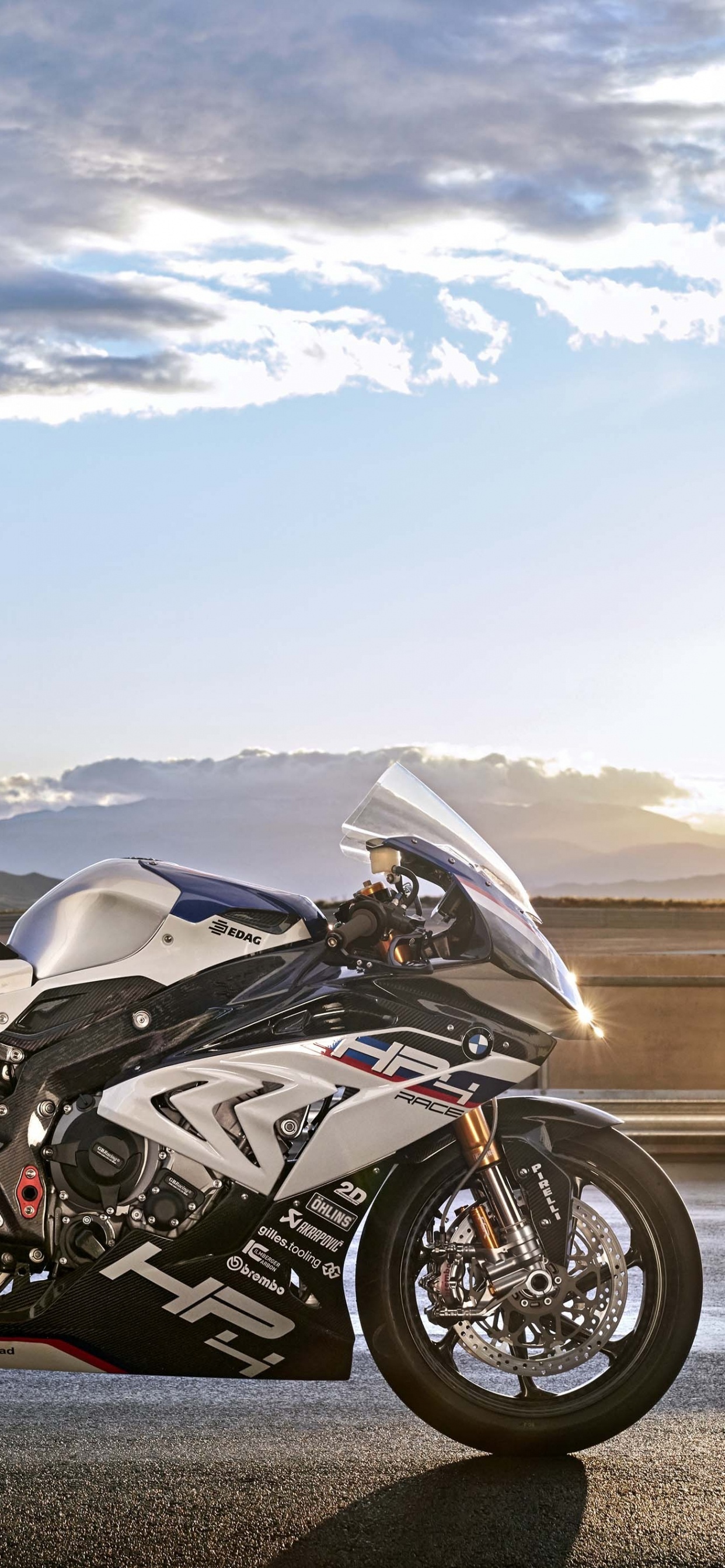 宝马HP4比赛, 宝马s1000rr, 自行车运动, 汽车轮胎, 轮胎 壁纸 1242x2688 允许