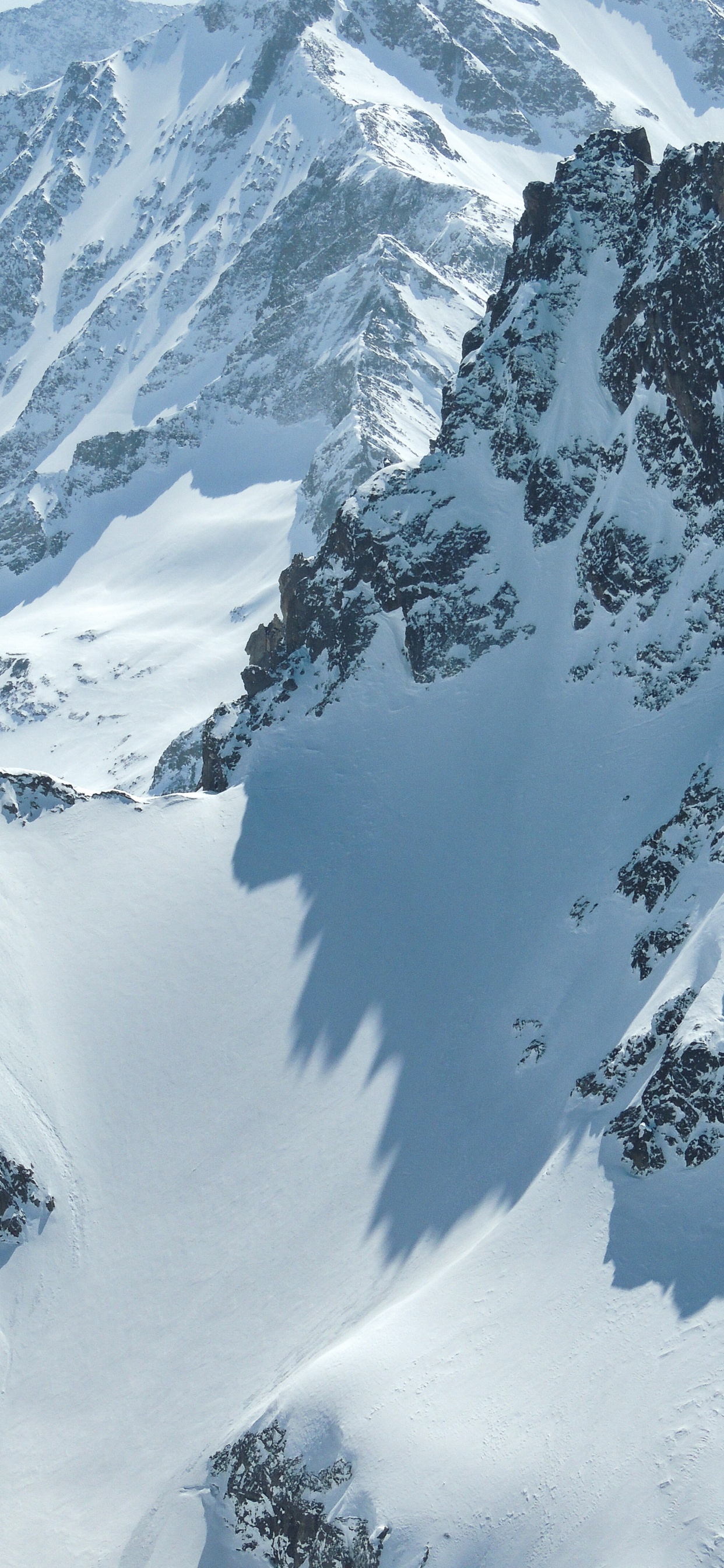 Les Reliefs Montagneux, le Relief Glaciaire, Gamme de Montagne, Massif, Nunatak. Wallpaper in 1242x2688 Resolution