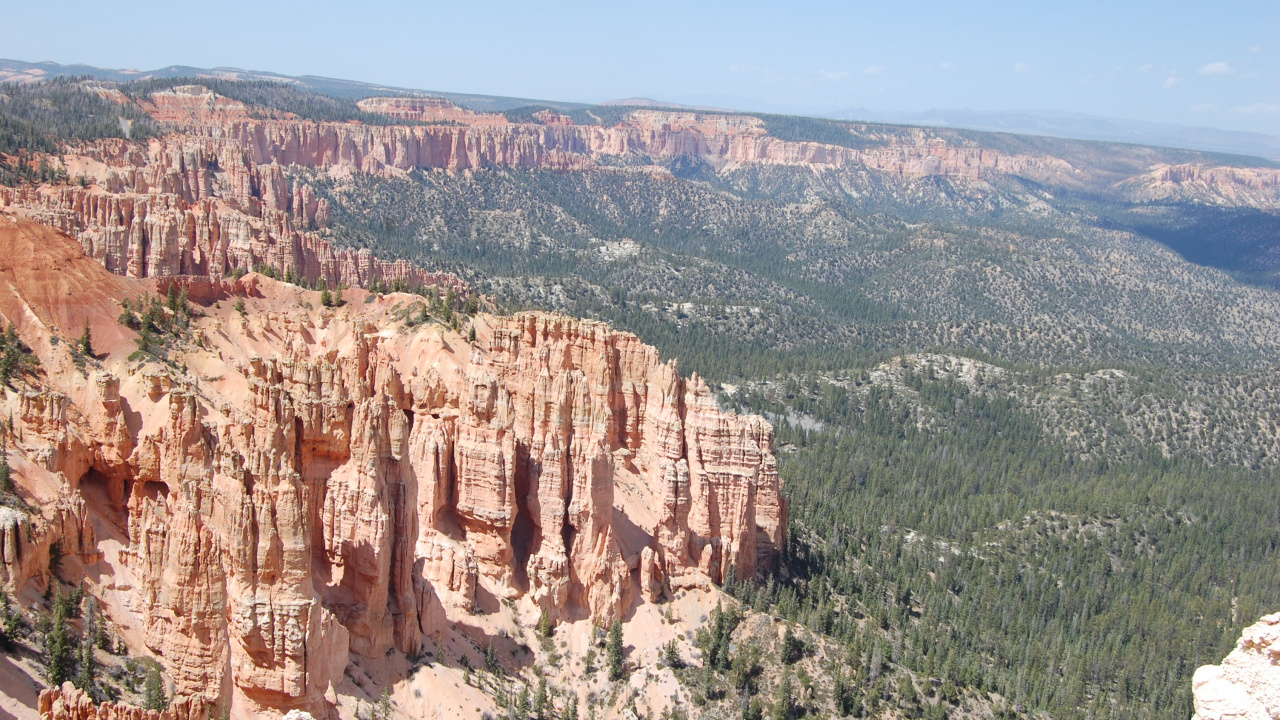 Brown Rock Formation During Daytime. Wallpaper in 1280x720 Resolution