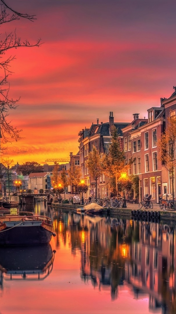 Ámsterdam, Agua, Bicicleta, Rueda, Edificio. Wallpaper in 720x1280 Resolution