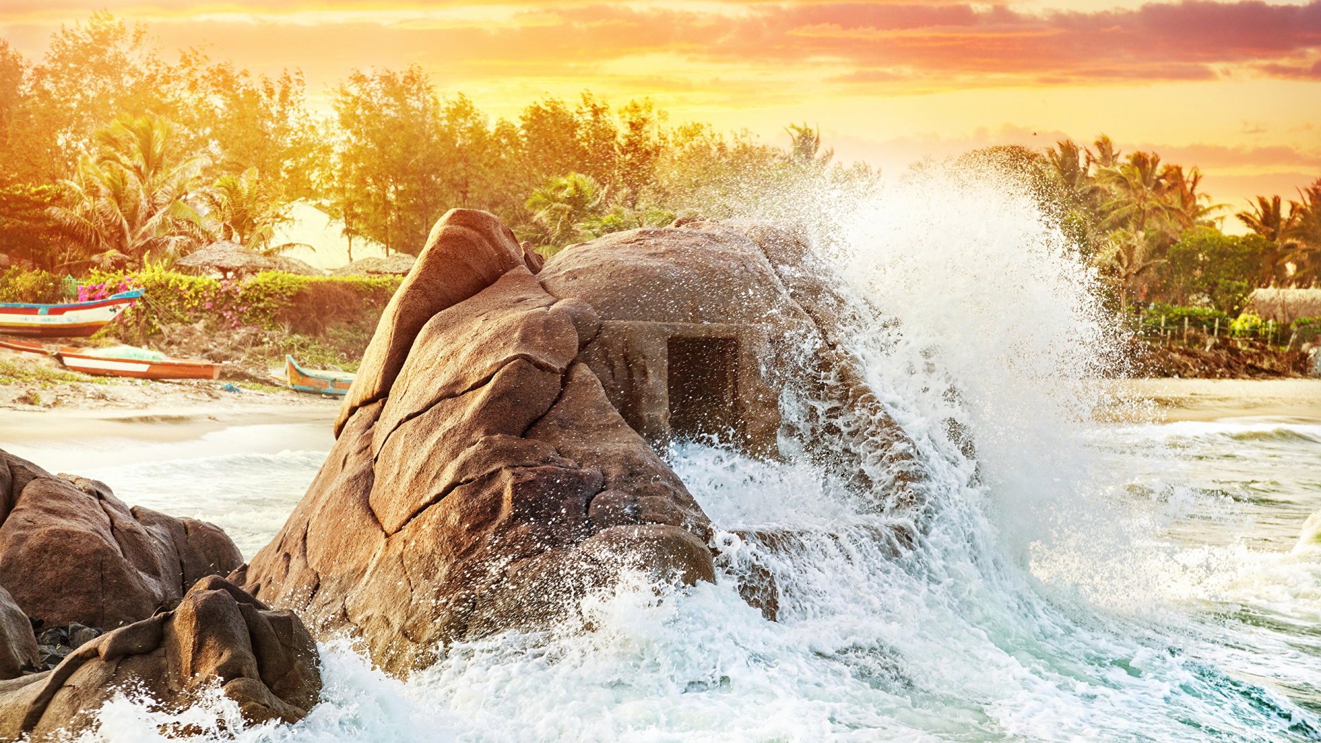 Water Waves Hitting Brown Rock During Daytime. Wallpaper in 1920x1080 Resolution