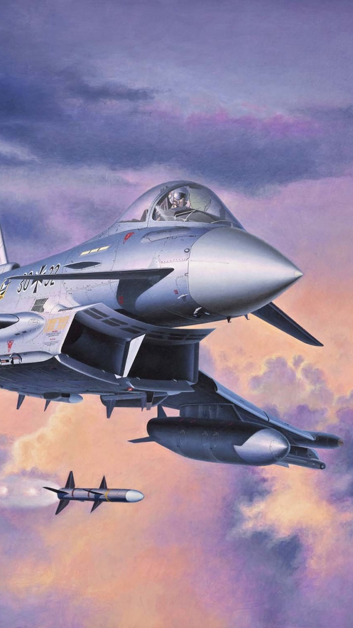 Grauer Kampfjet, Der Tagsüber Über Wolken Fliegt. Wallpaper in 720x1280 Resolution