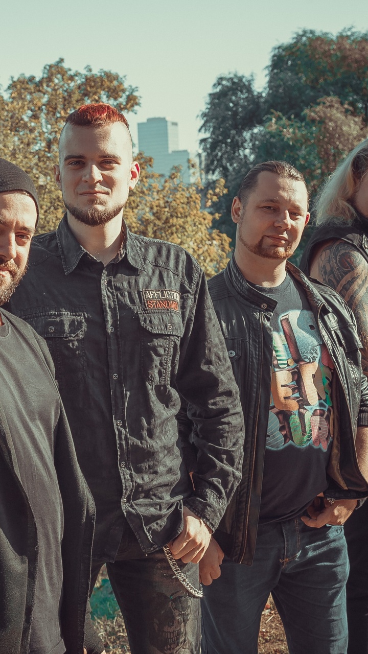 Soziale Gruppe, Baum, Kehllappen, VKontakte, Gesichtsbehaarung. Wallpaper in 720x1280 Resolution