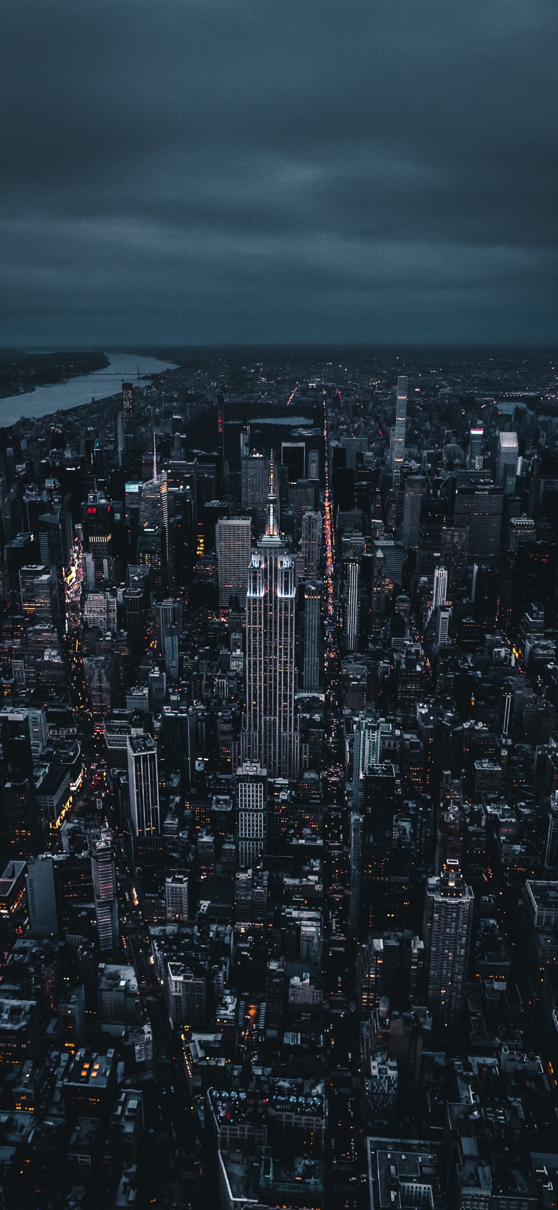 New York, Empire State Building, Building, Atmosphere, Skyscraper. Wallpaper in 1125x2436 Resolution