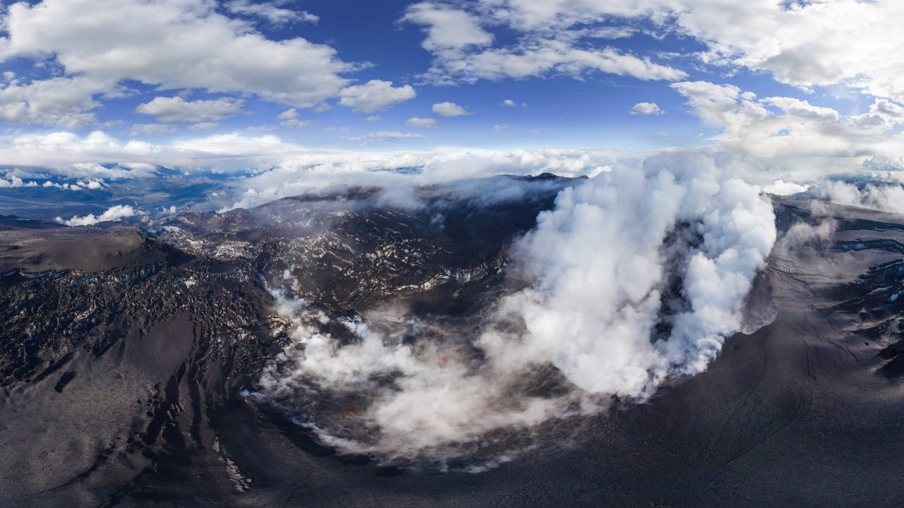 White Clouds on Blue Sky. Wallpaper in 1280x720 Resolution