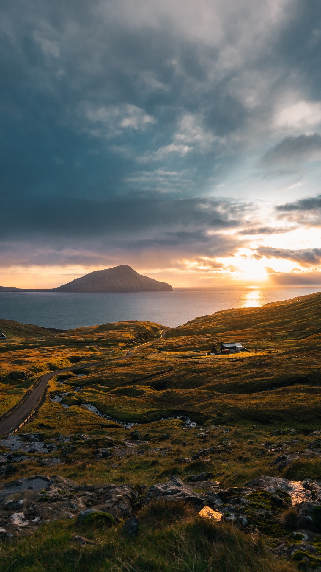 Islas Faroe, Srvgsvatn, Cascada Bsdalafossur, Mykines, Gasadalur. Wallpaper in 1080x1920 Resolution