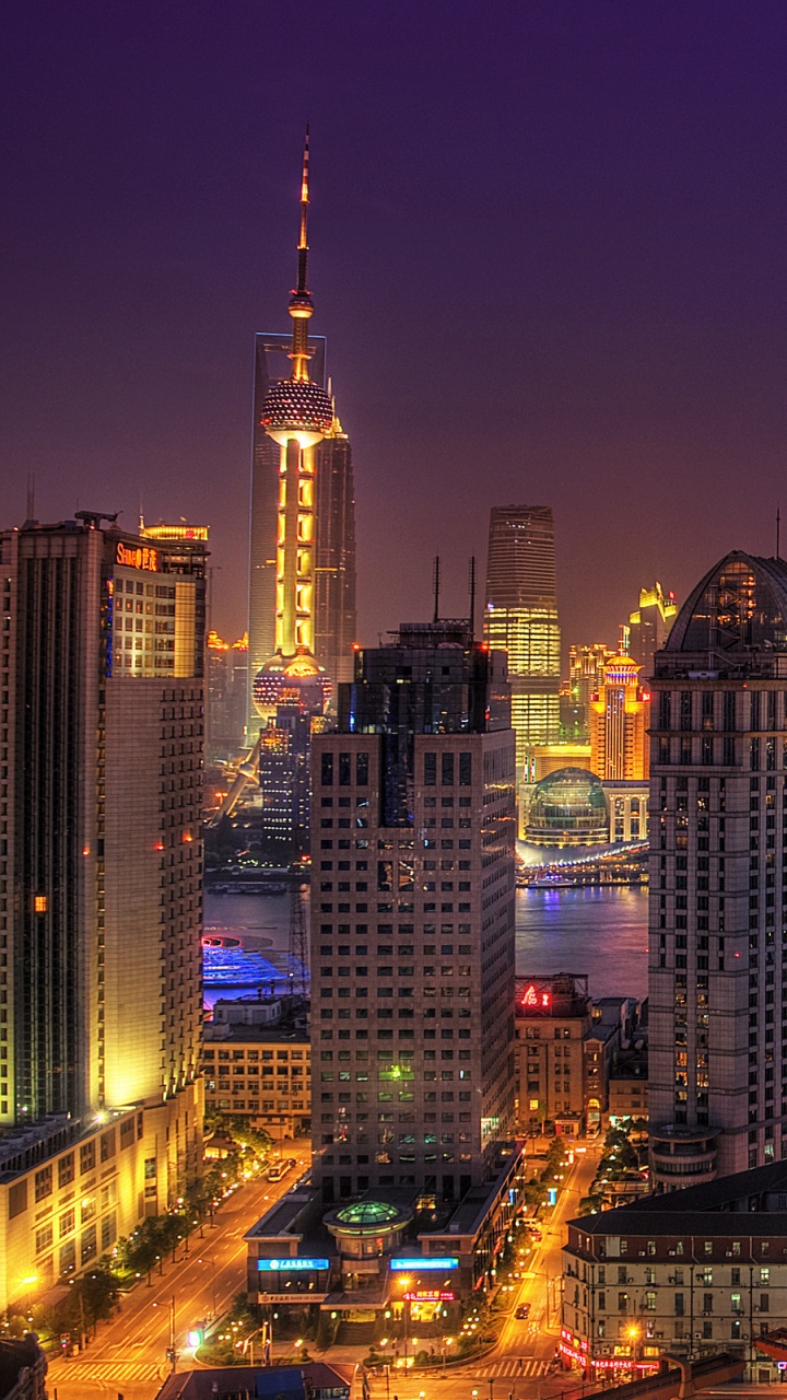 Horizon de la Ville Pendant la Nuit. Wallpaper in 720x1280 Resolution