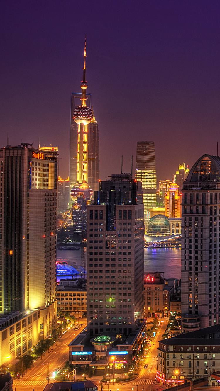 Horizon de la Ville Pendant la Nuit. Wallpaper in 750x1334 Resolution