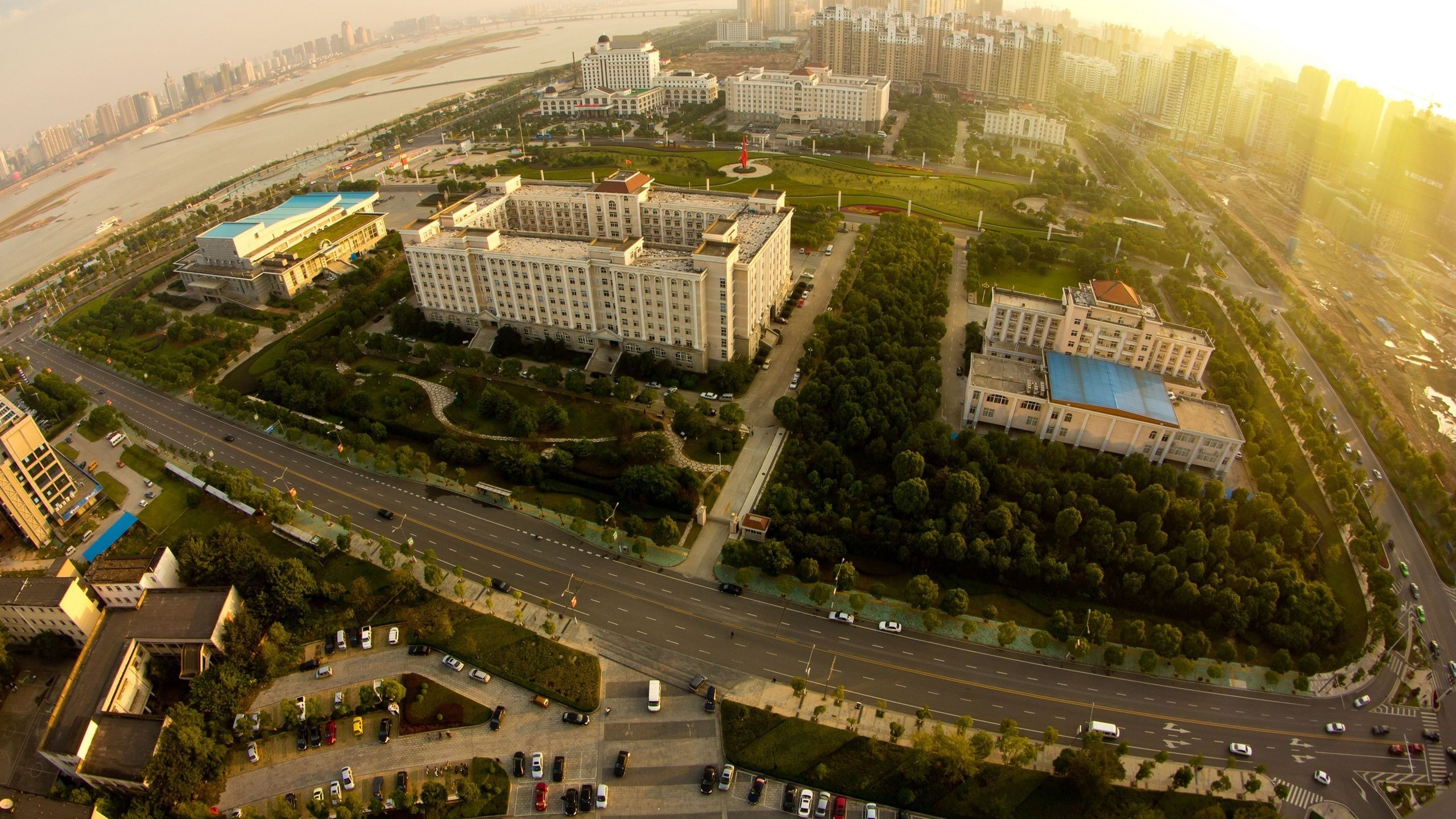 Aerial View of City Buildings During Daytime. Wallpaper in 2560x1440 Resolution