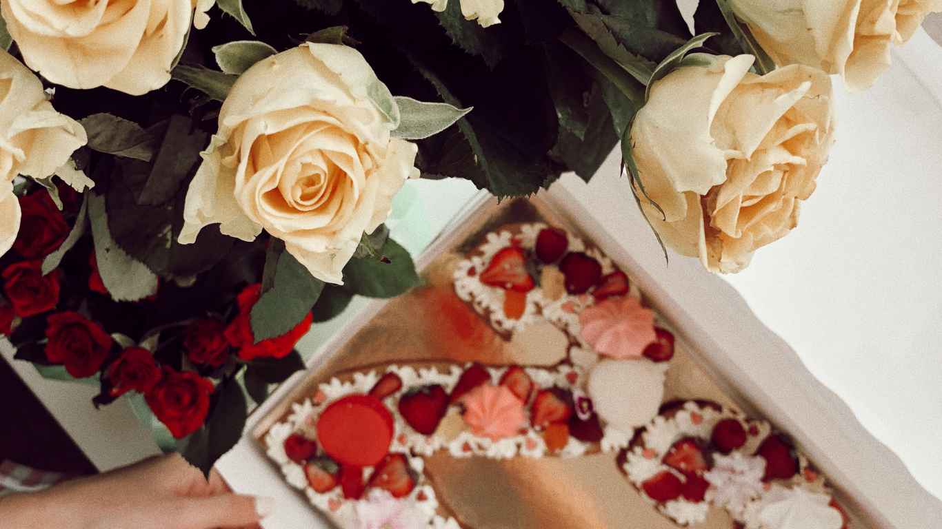 Flower Bouquet, Floral Design, Artificial Flower, Rose, Cut Flowers. Wallpaper in 1366x768 Resolution