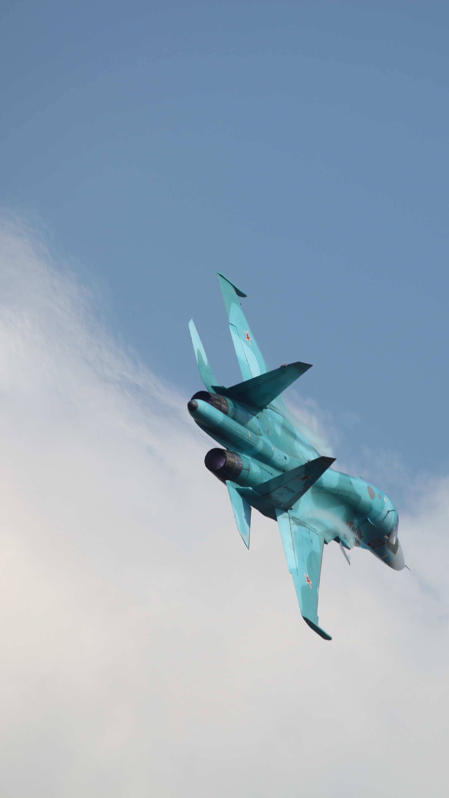 Blue Jet Plane in Mid Air. Wallpaper in 1440x2560 Resolution