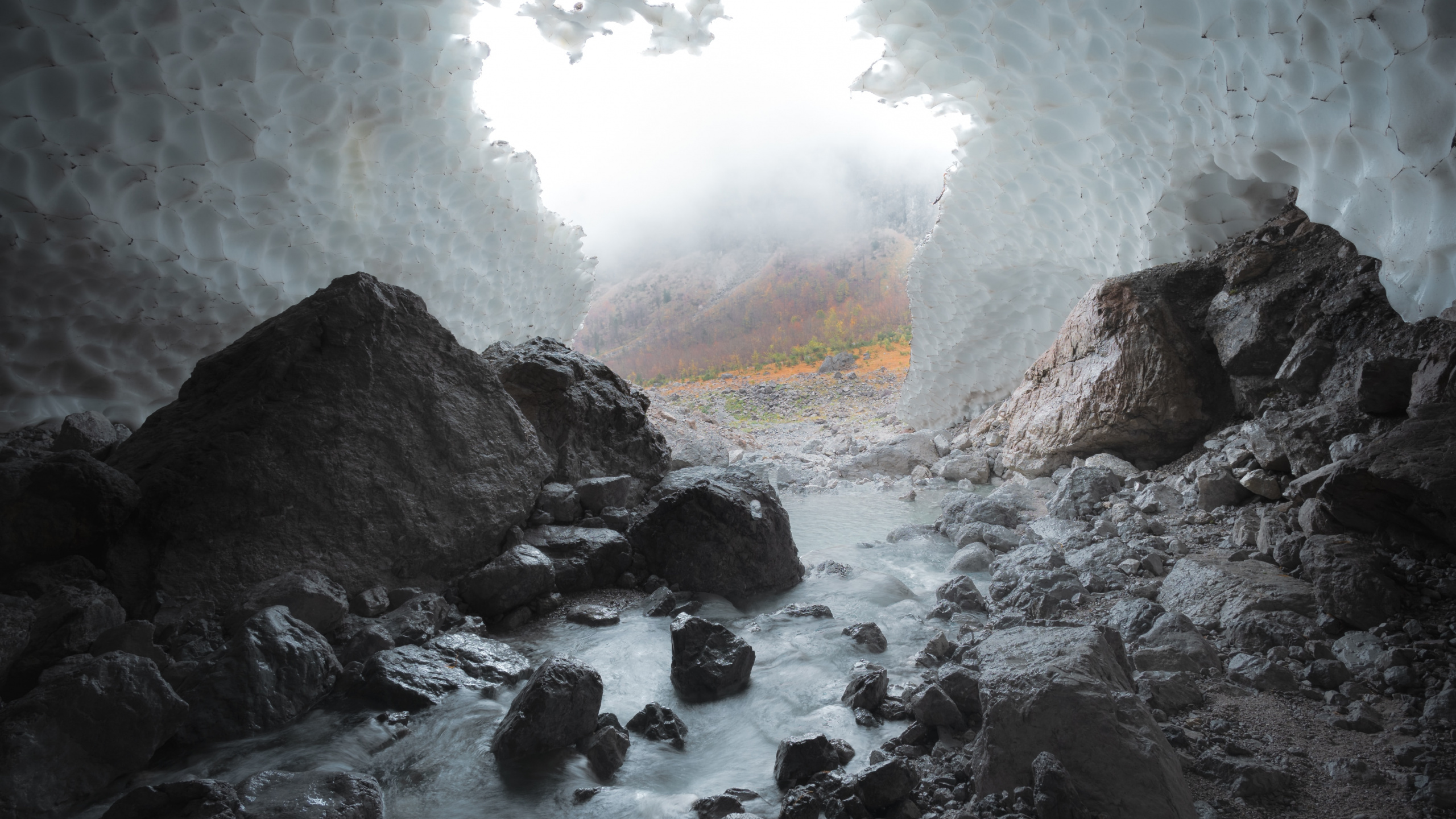 Rock, Coastal and Oceanic Landforms, Landscape, Sea Cave, Nature. Wallpaper in 2560x1440 Resolution