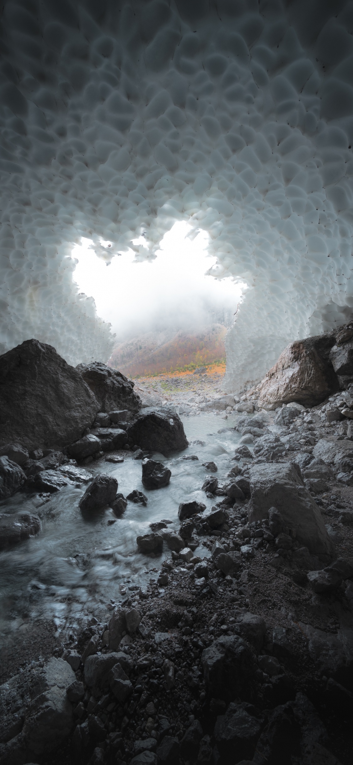 Rock, Küsten-und Ozeanischen Formationen, See-Höhle, Natur, Höhlenforschung. Wallpaper in 1125x2436 Resolution