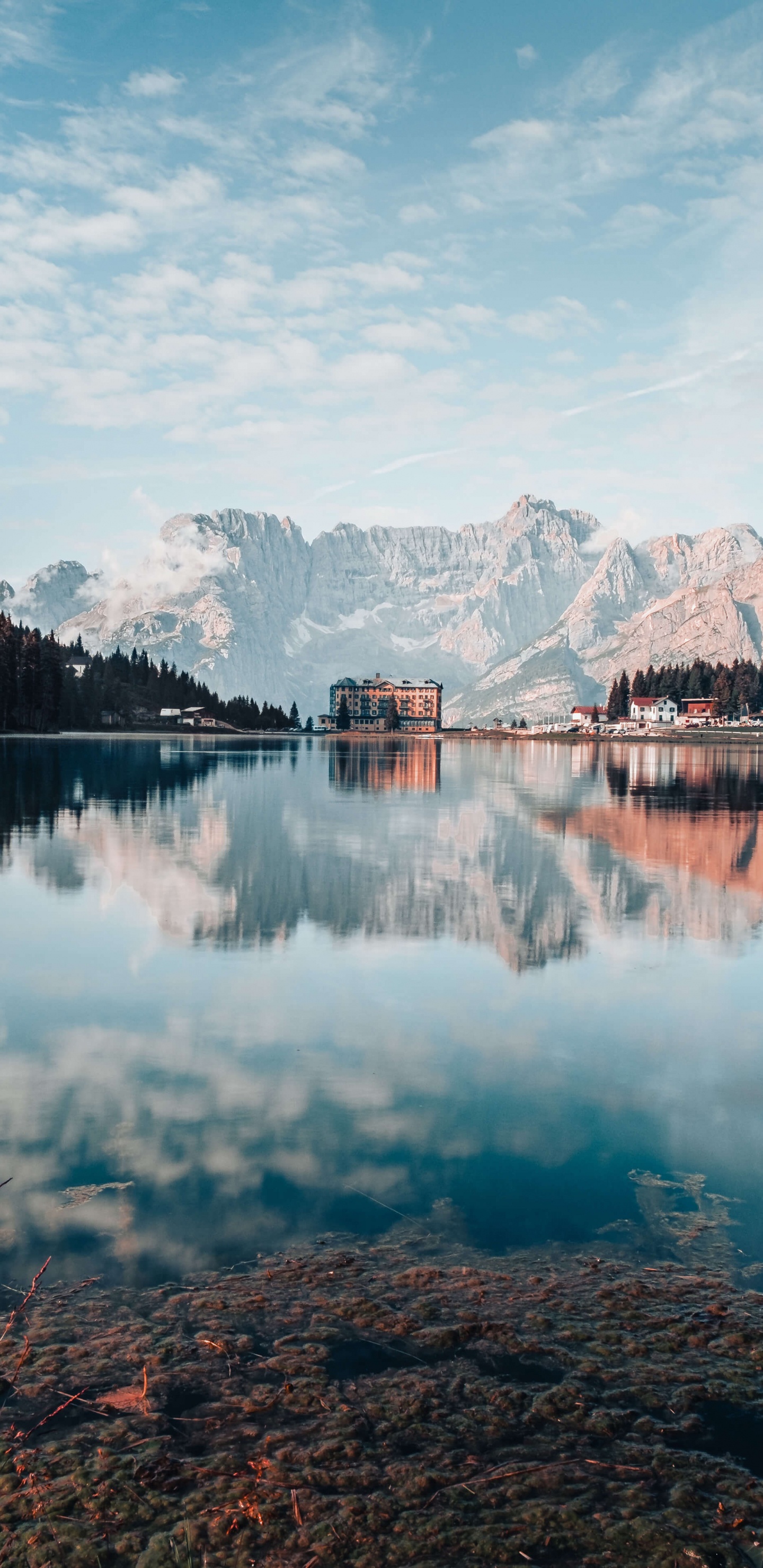 Réflexion, Art, Eau, Les Ressources en Eau, Paysage Naturel. Wallpaper in 1440x2960 Resolution