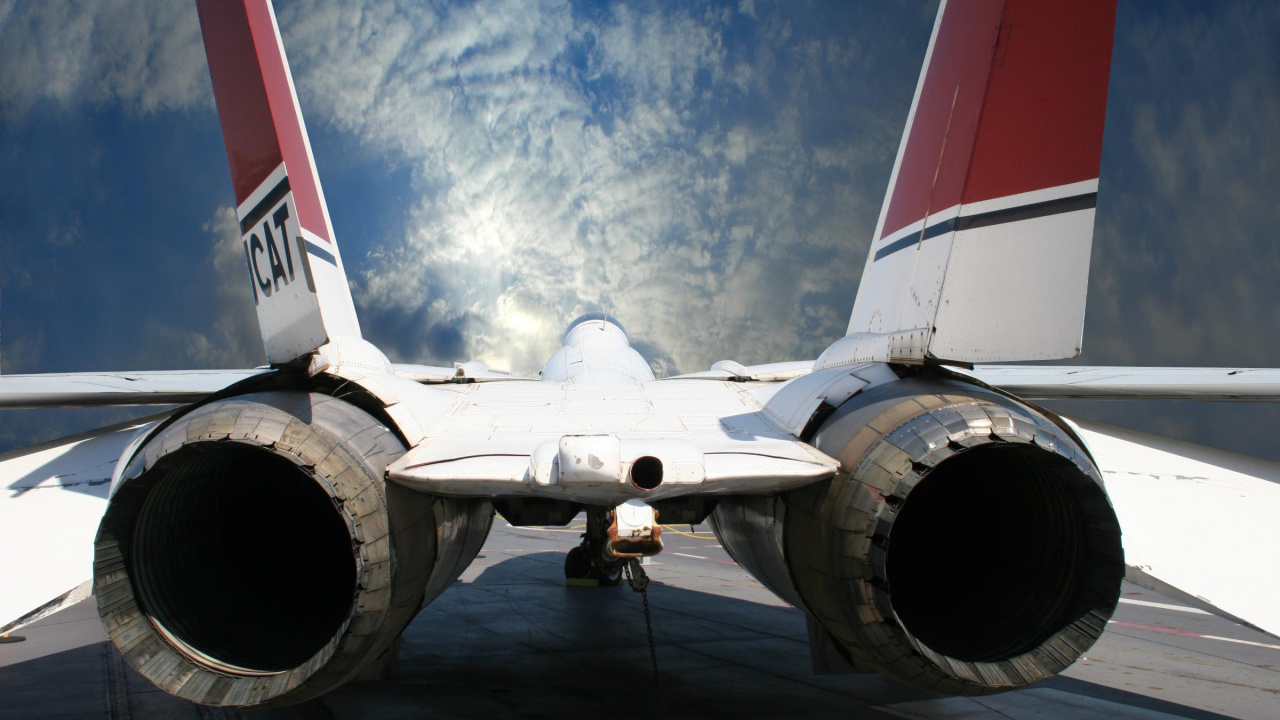 White and Red Airplane Under Blue Sky During Daytime. Wallpaper in 1280x720 Resolution