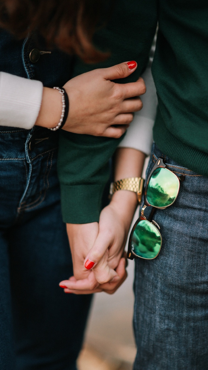 Hand, Green, Nail, Jeans, Arm. Wallpaper in 720x1280 Resolution