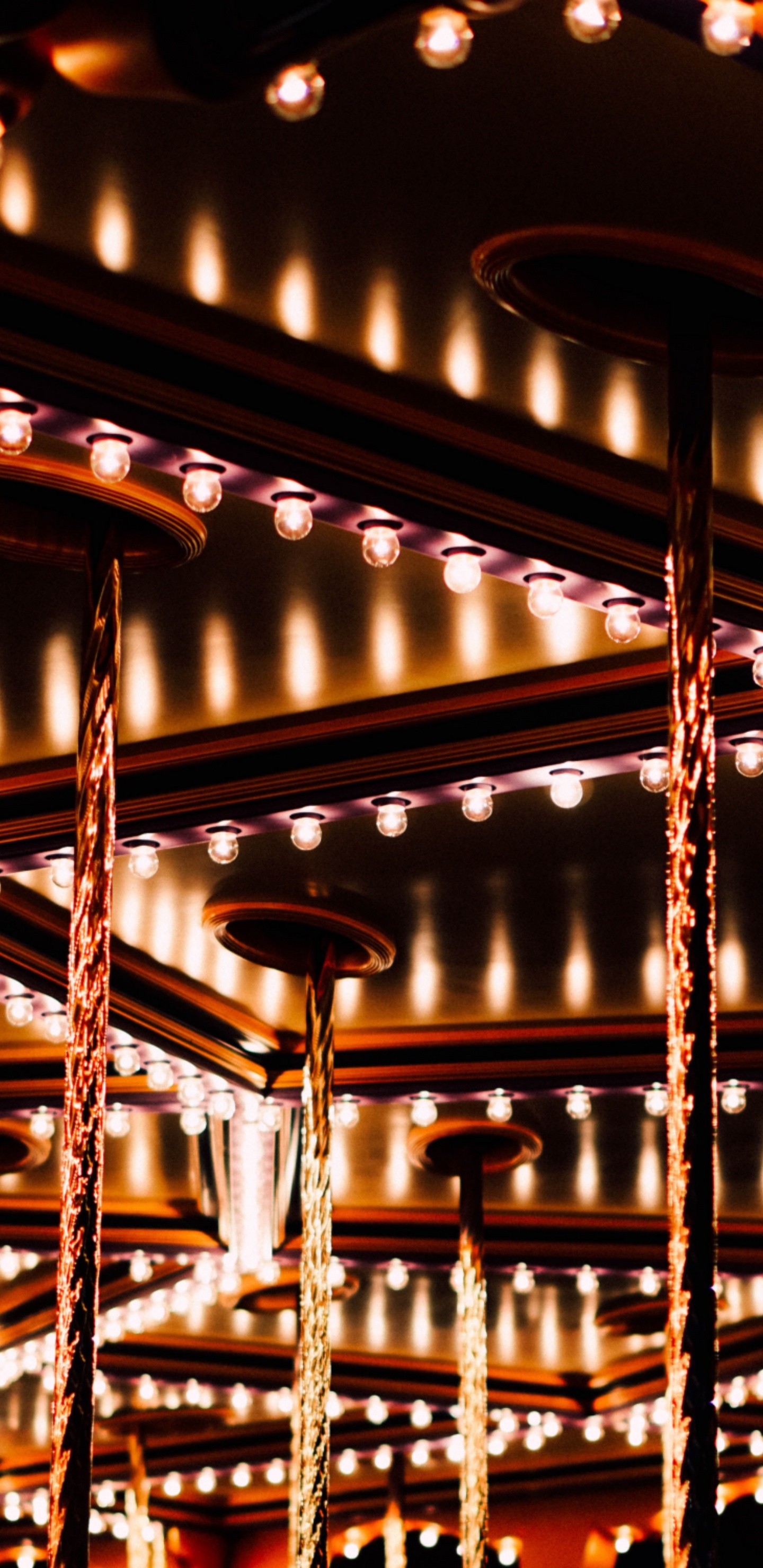 Étagères en Bois Marron Avec Des Lumières. Wallpaper in 1440x2960 Resolution