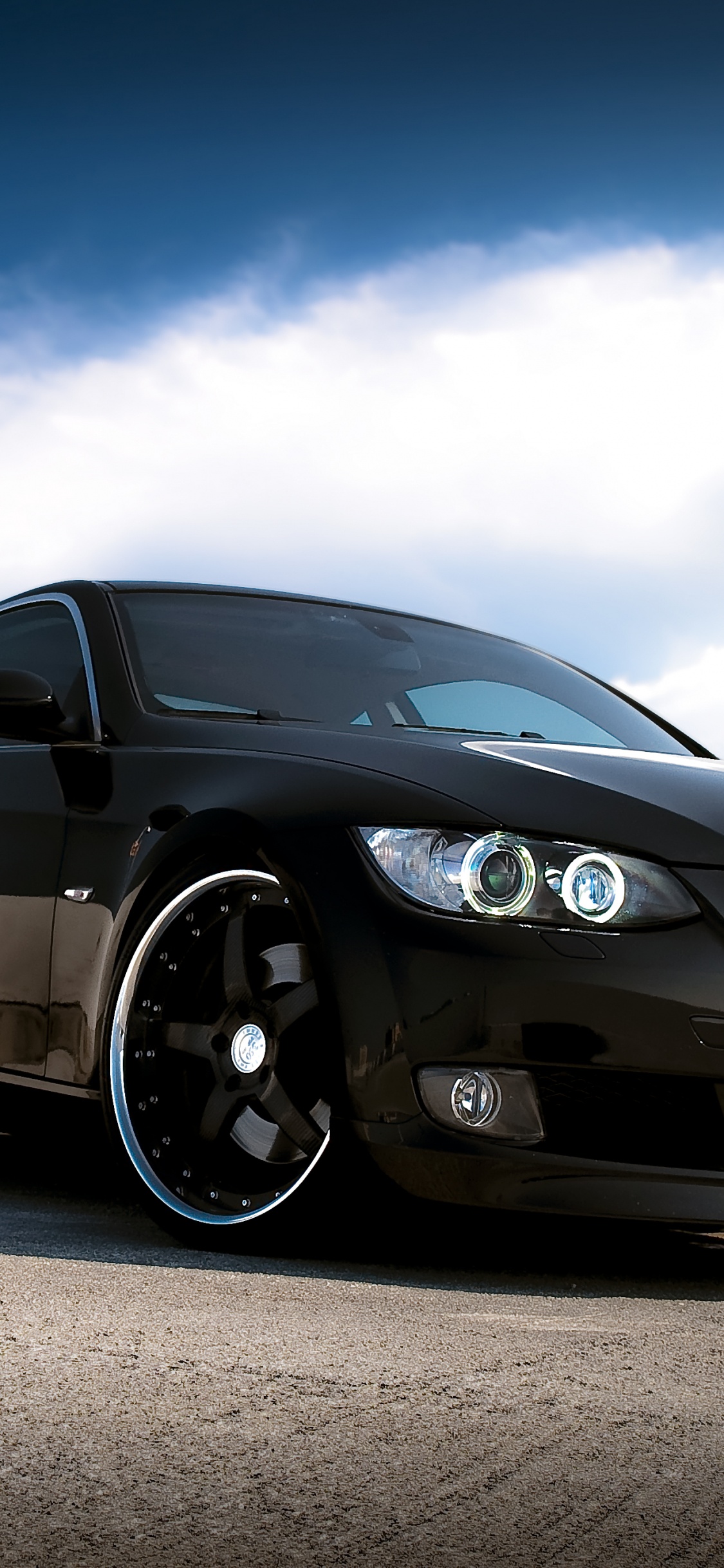 Black Bmw m 3 Coupe. Wallpaper in 1125x2436 Resolution