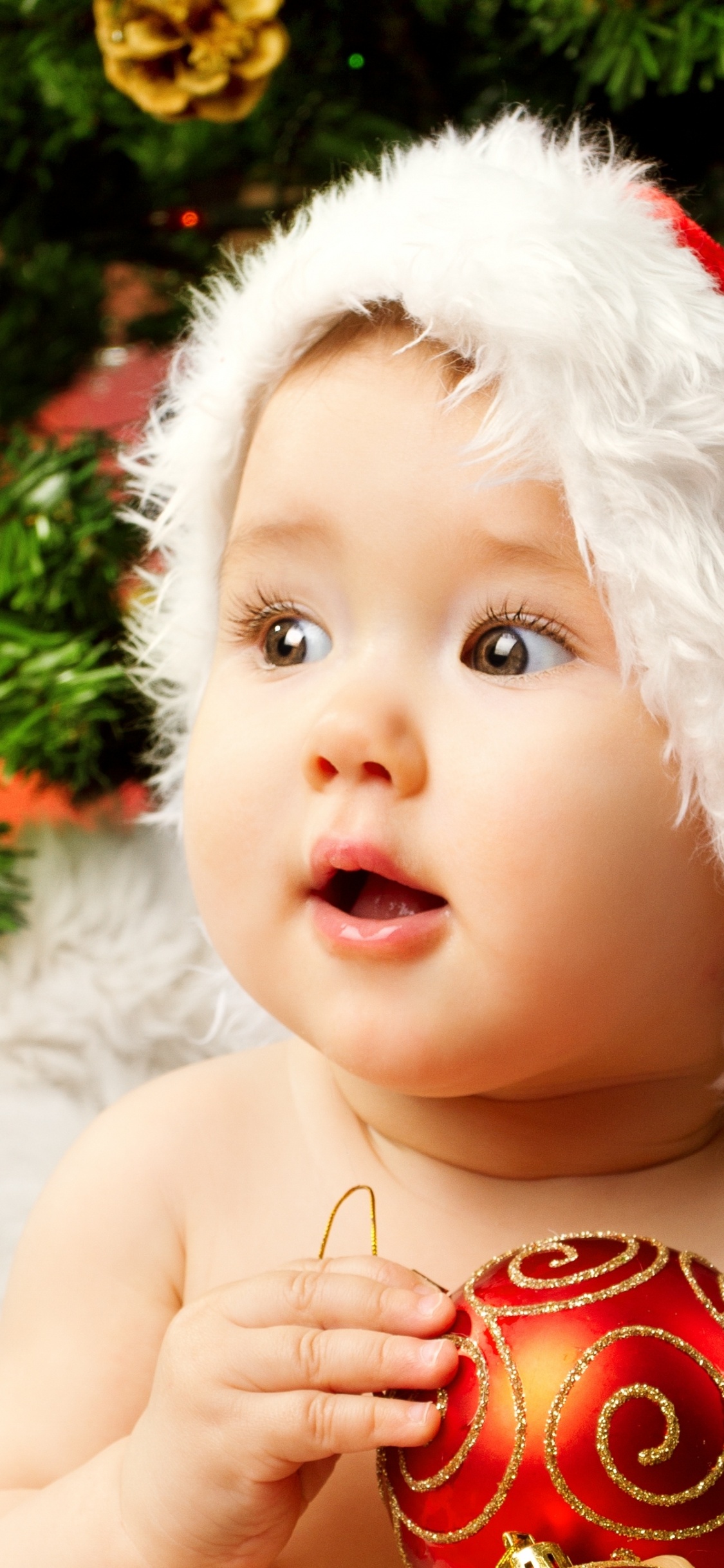 Christmas Day, Infant, Cuteness, Christmas, Child. Wallpaper in 1125x2436 Resolution