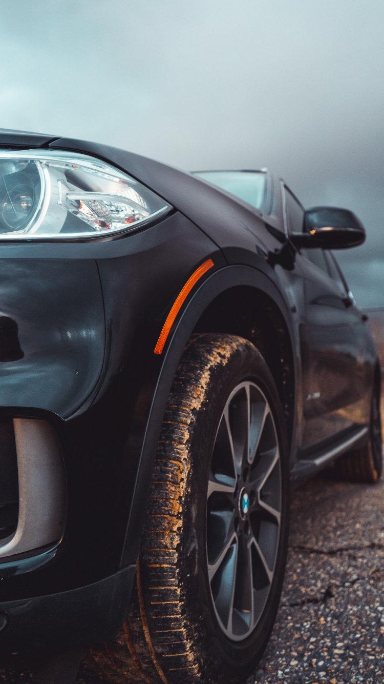 Black Bmw m 3 Coupe. Wallpaper in 750x1334 Resolution