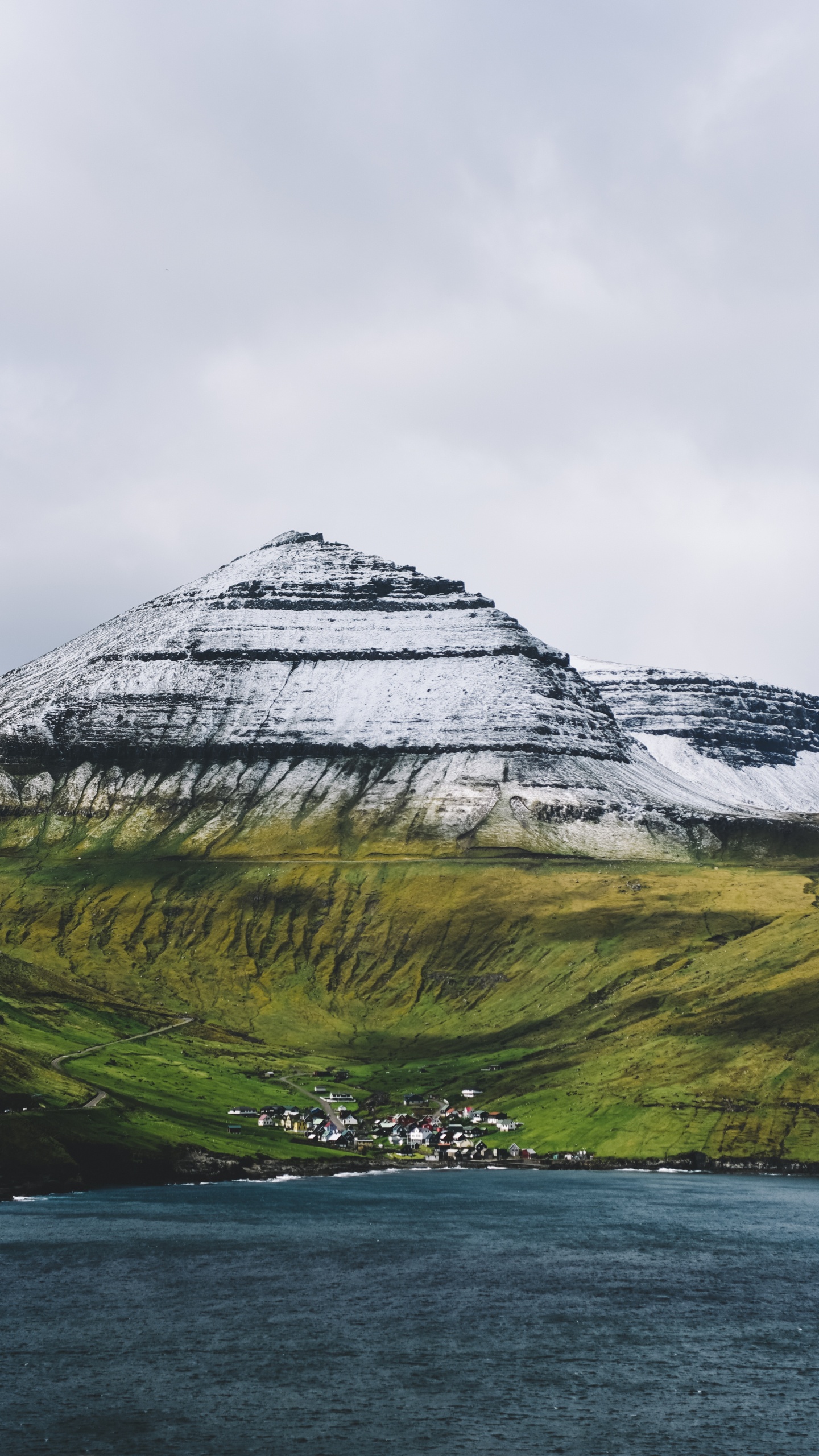 Highland, Les Reliefs Montagneux, Colline, Paysage Naturel, Stratovolcan. Wallpaper in 1440x2560 Resolution