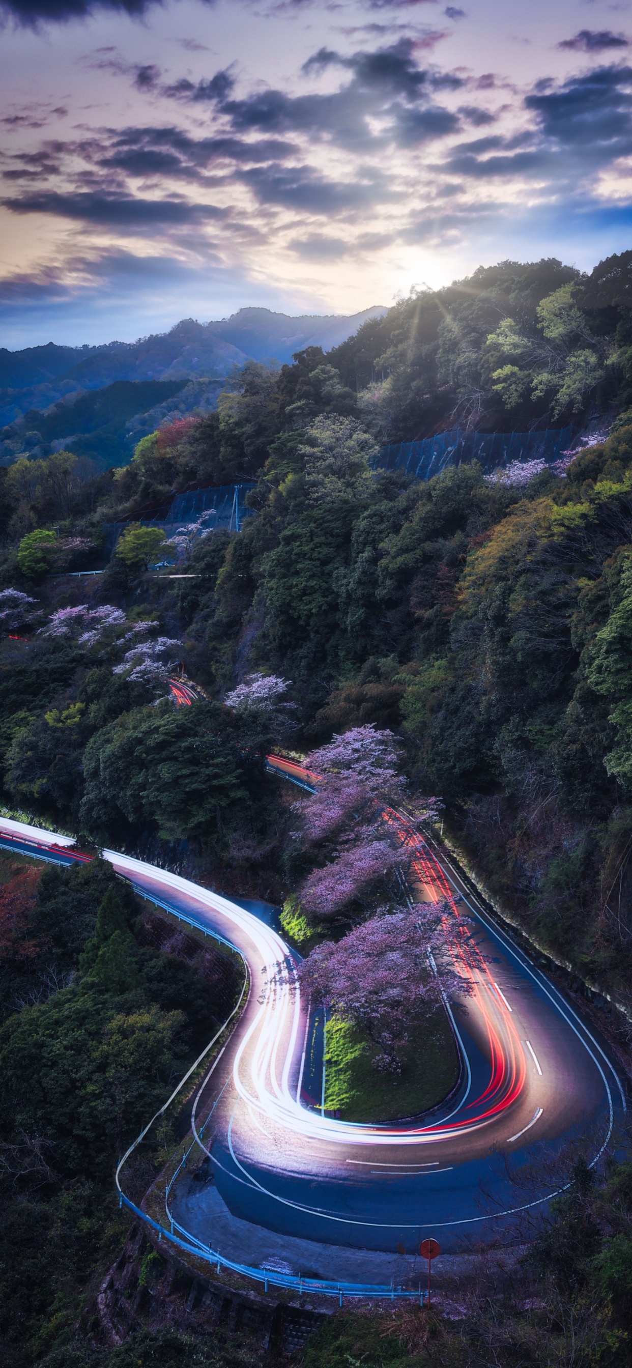 Cloud, Licht, Naturlandschaft, Fahrbahn, Asphalt. Wallpaper in 1242x2688 Resolution