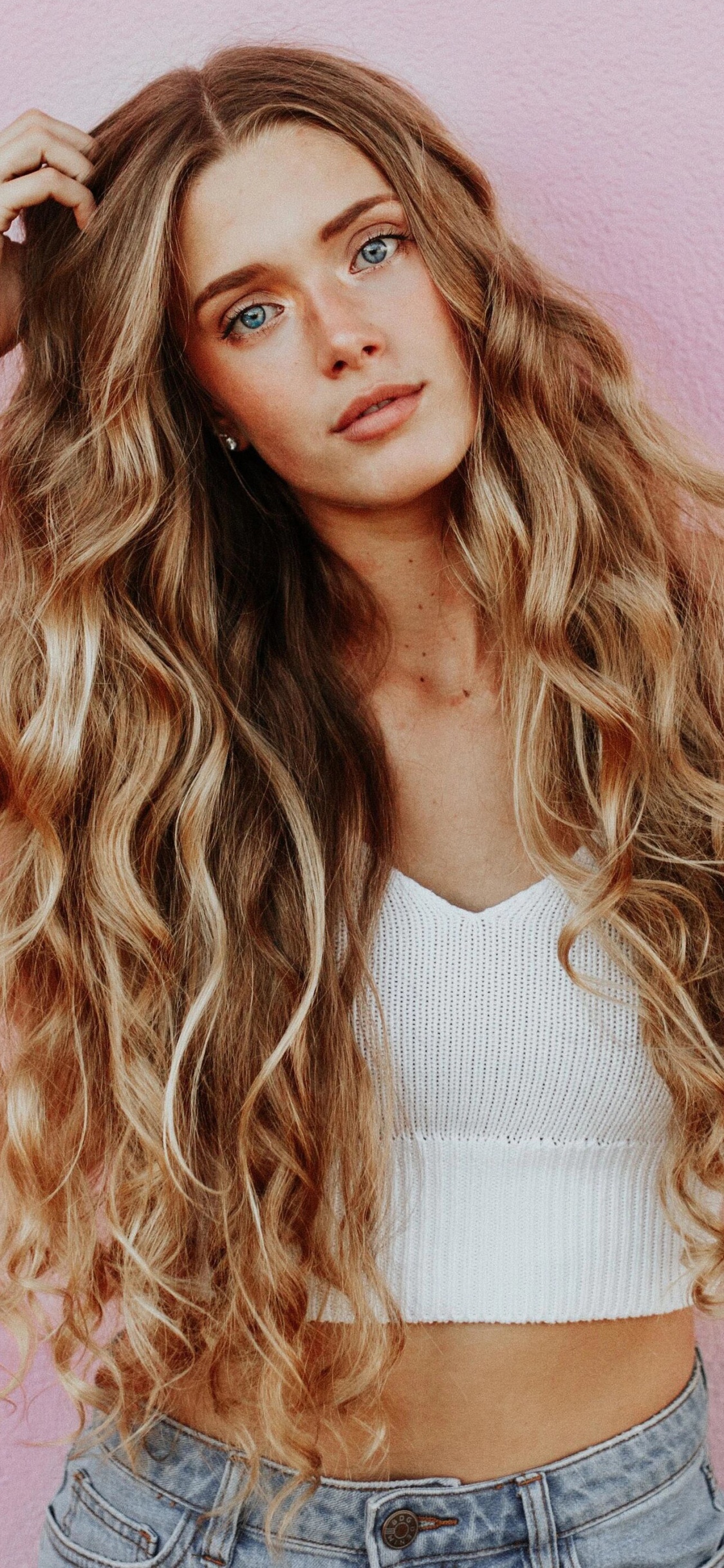 Cabello, Plancha Para el Cabello, Peinado, Alisar el Cabello, Salón de Belleza. Wallpaper in 1125x2436 Resolution