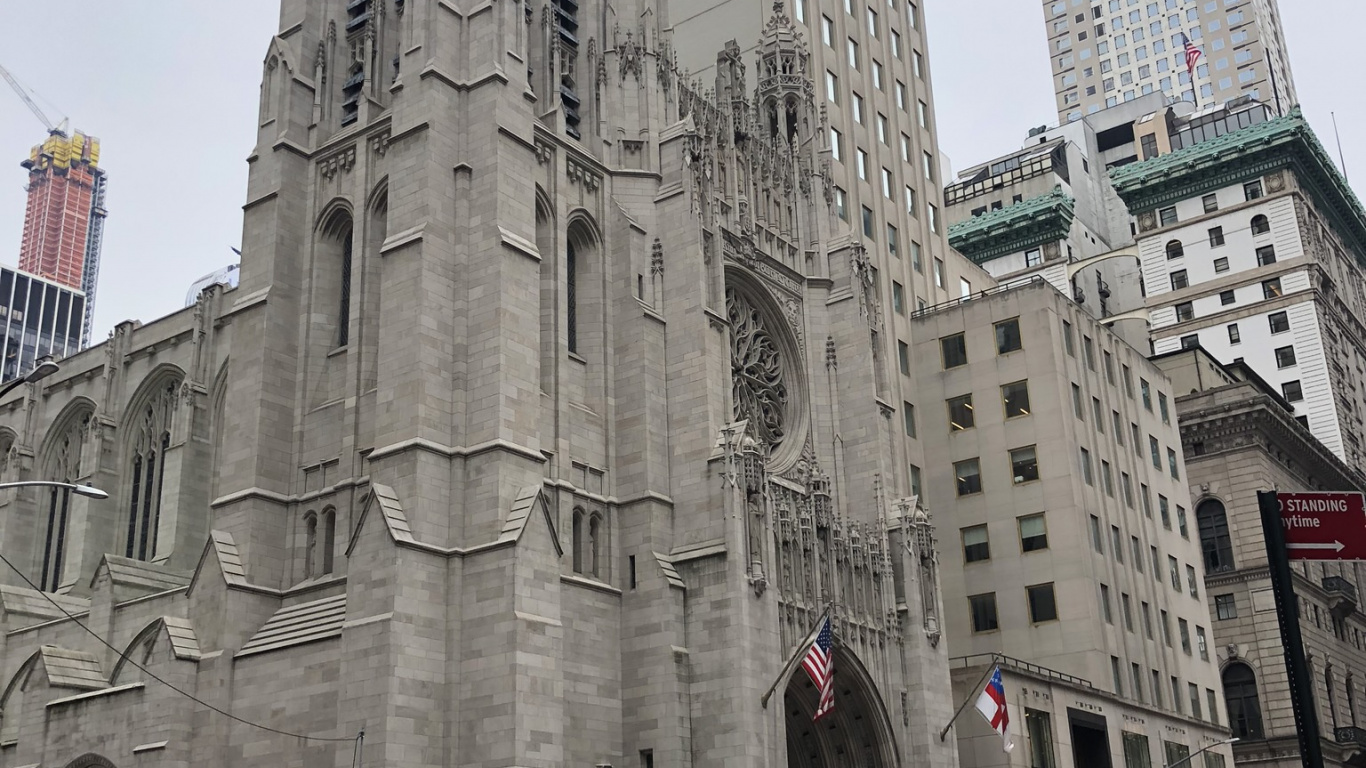 New York City, Bischofskirche St. Thomas, Fenster, Rad, Metropole. Wallpaper in 1366x768 Resolution