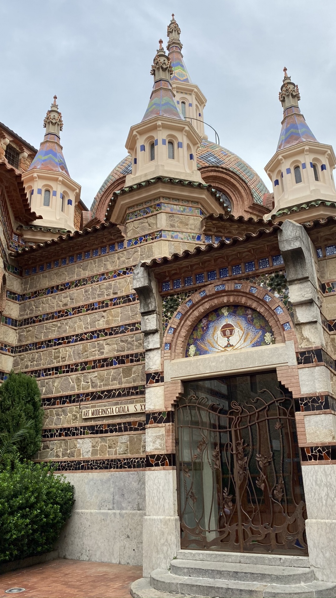 Église Pittoresque, Porte, Lieu de Culte, Temple, Lieux Saints. Wallpaper in 1080x1920 Resolution