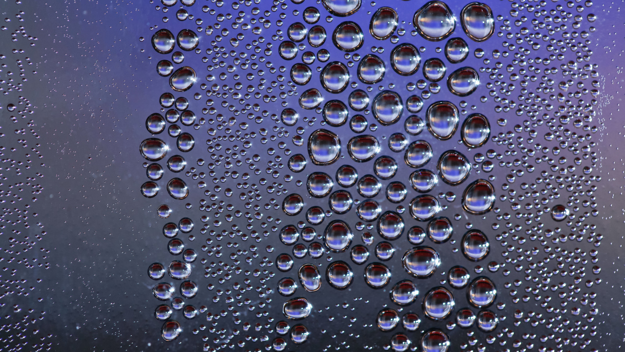 Water Droplets on Clear Glass. Wallpaper in 1280x720 Resolution