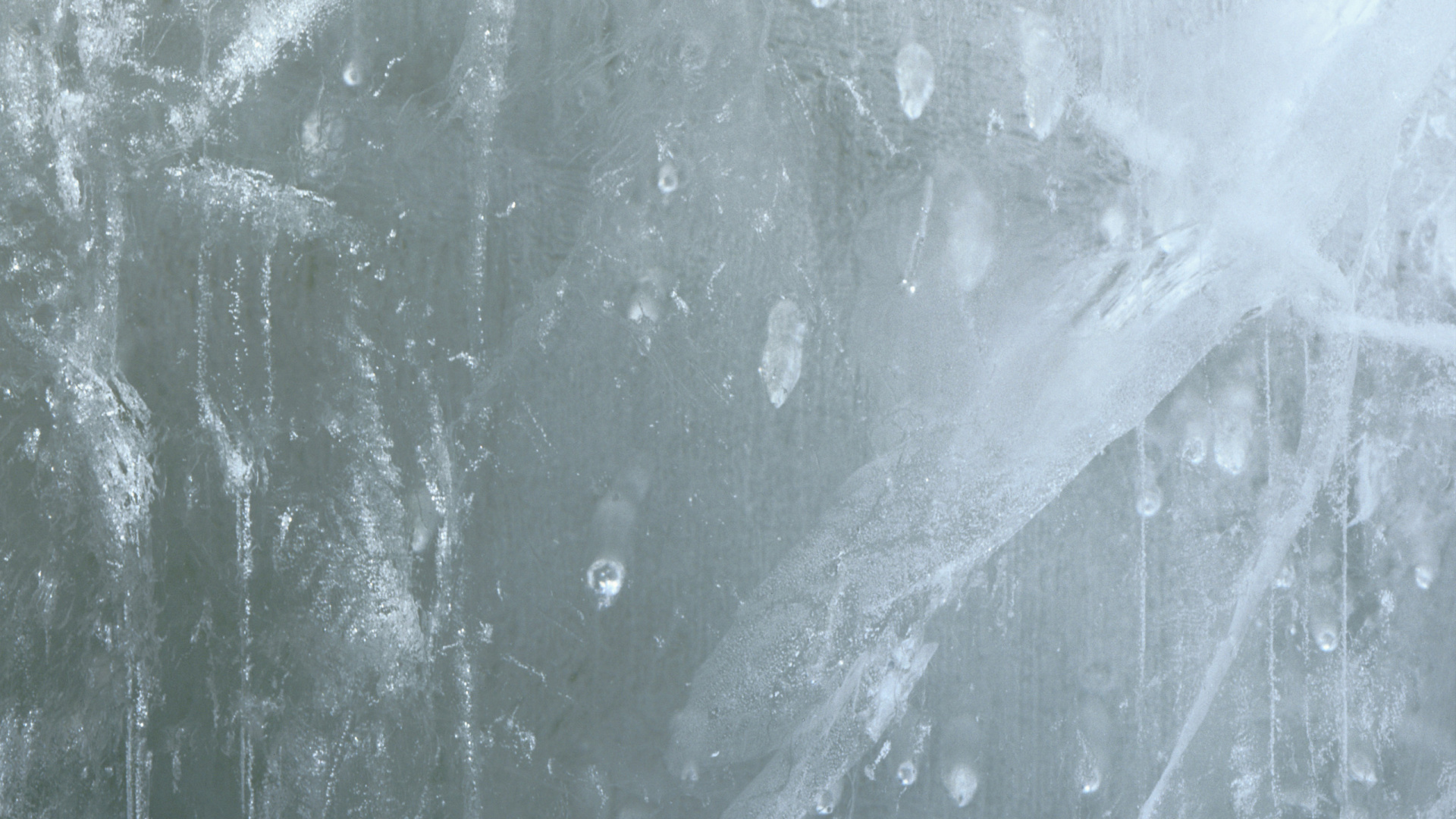 Gotas de Agua Sobre la Superficie de Madera Gris. Wallpaper in 1920x1080 Resolution