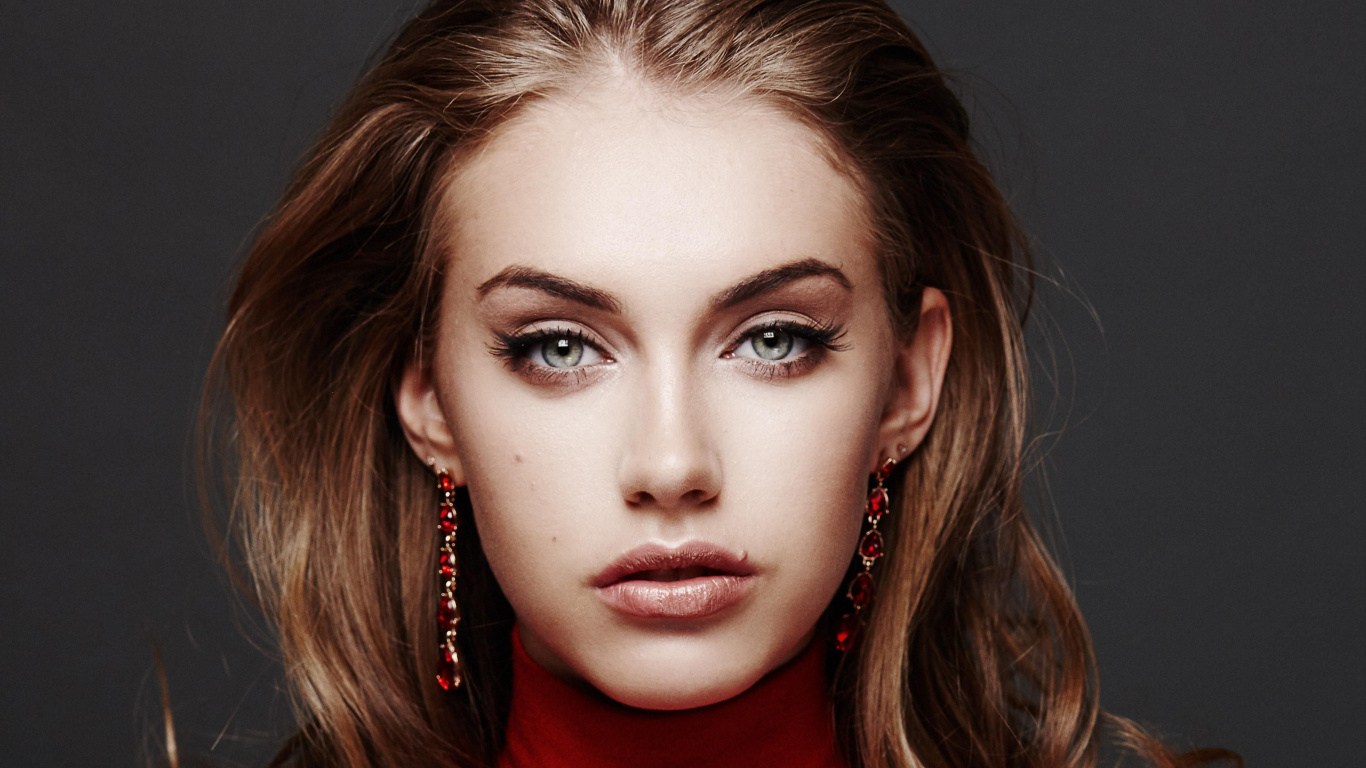 Yulia Rose, Face, Cheveu, Sourcil, Menton. Wallpaper in 1366x768 Resolution