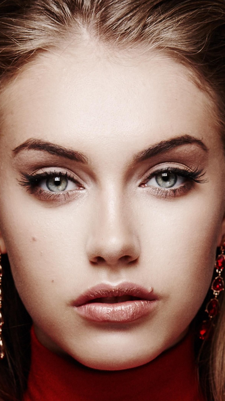 Yulia Rose, Cabello, Ceja, Barbilla, Mejilla. Wallpaper in 720x1280 Resolution