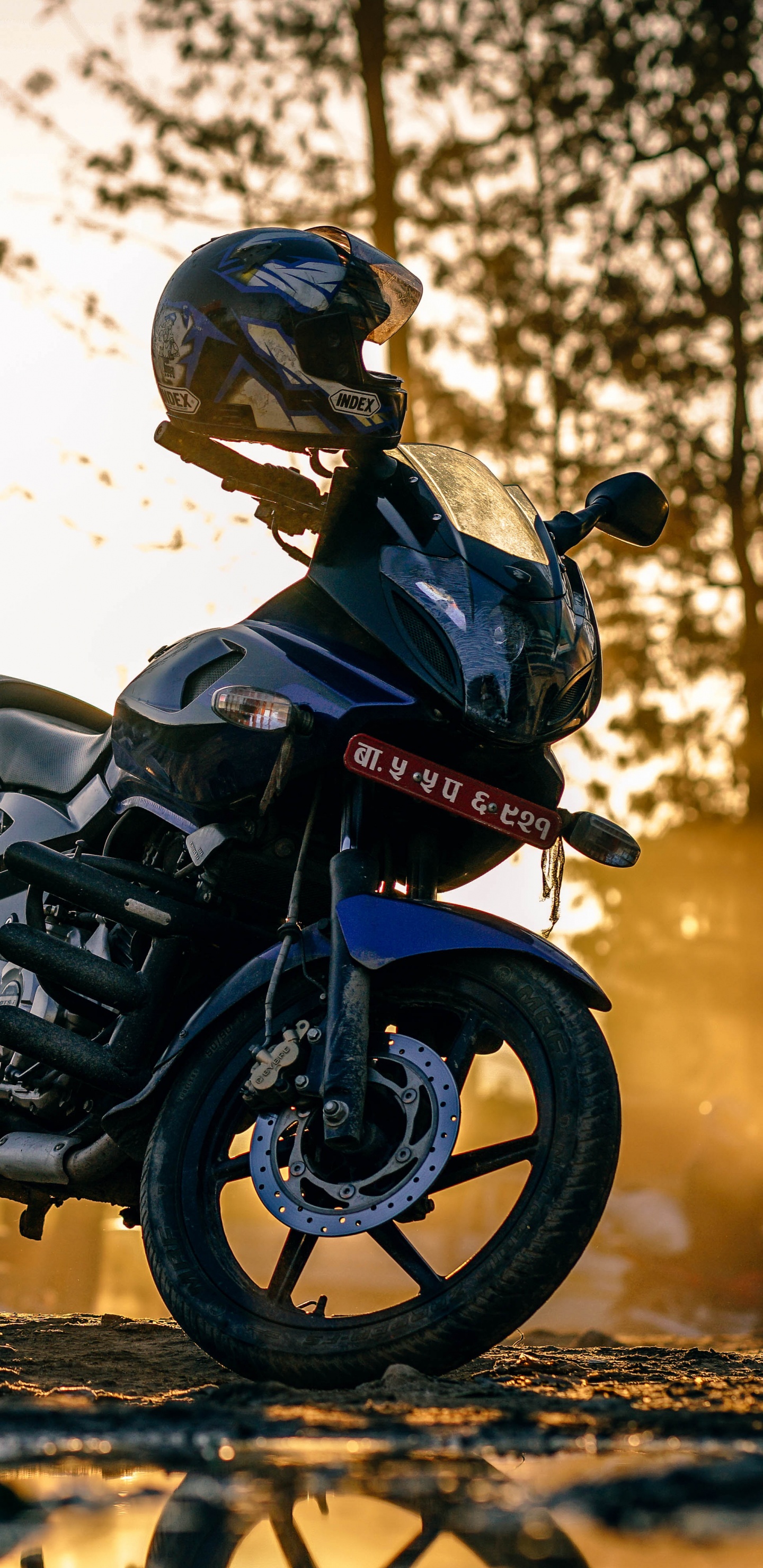 Man in Black Motorcycle Helmet Riding Motorcycle During Daytime. Wallpaper in 1440x2960 Resolution