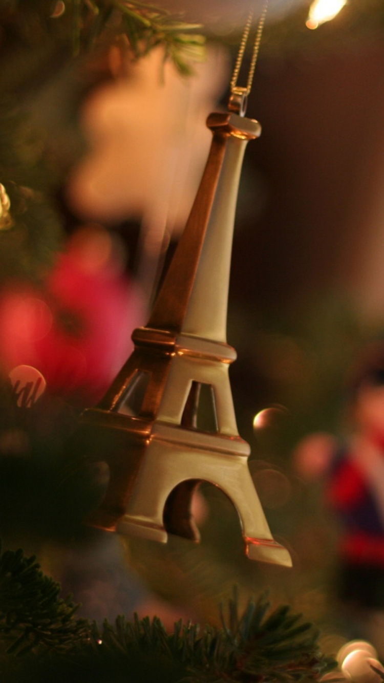 Christmas Day, Holiday, Christmas Tree, Christmas Ornament, Christmas. Wallpaper in 750x1334 Resolution