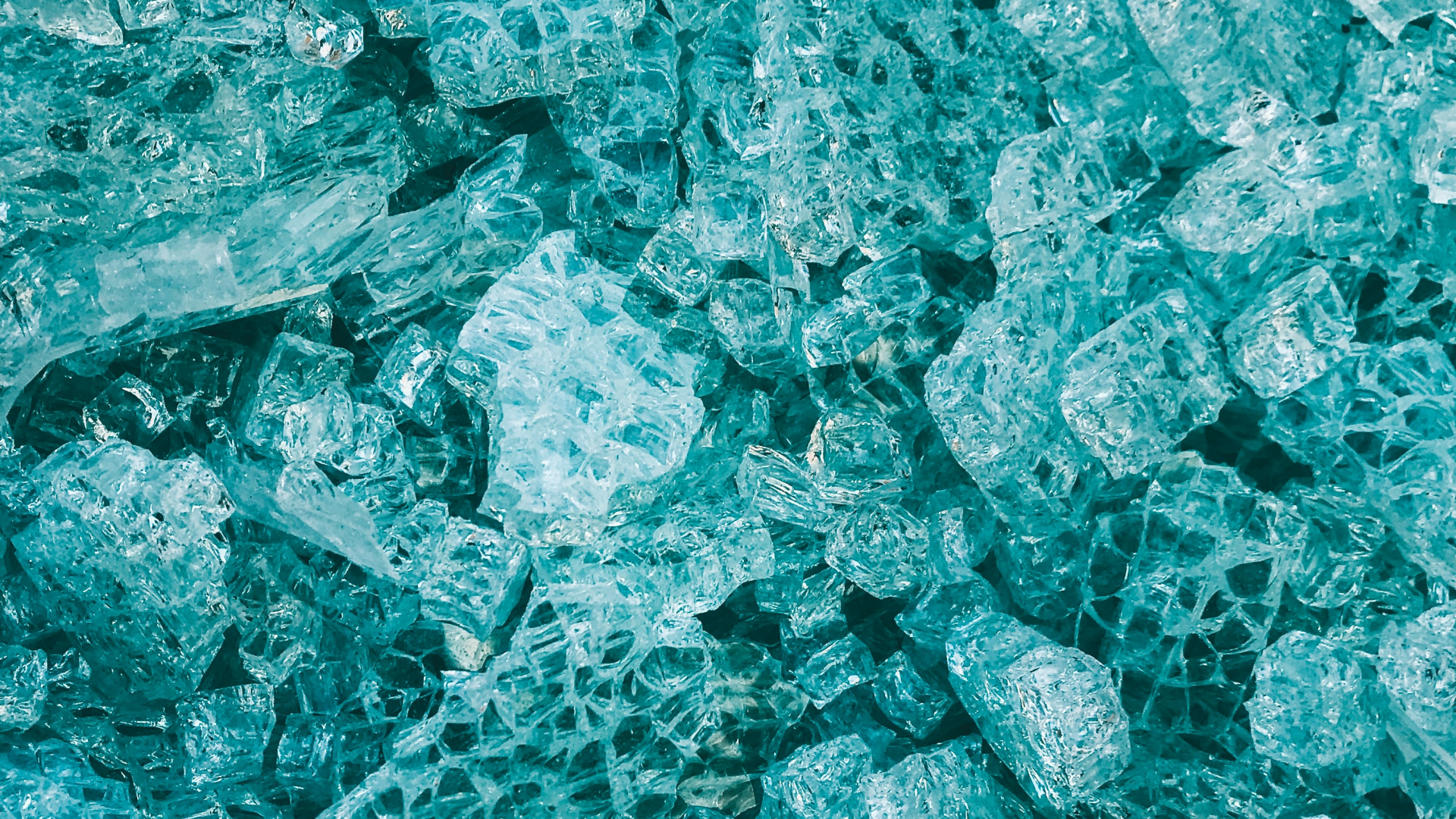 Blaue Und Weiße Steinfragmente. Wallpaper in 1920x1080 Resolution
