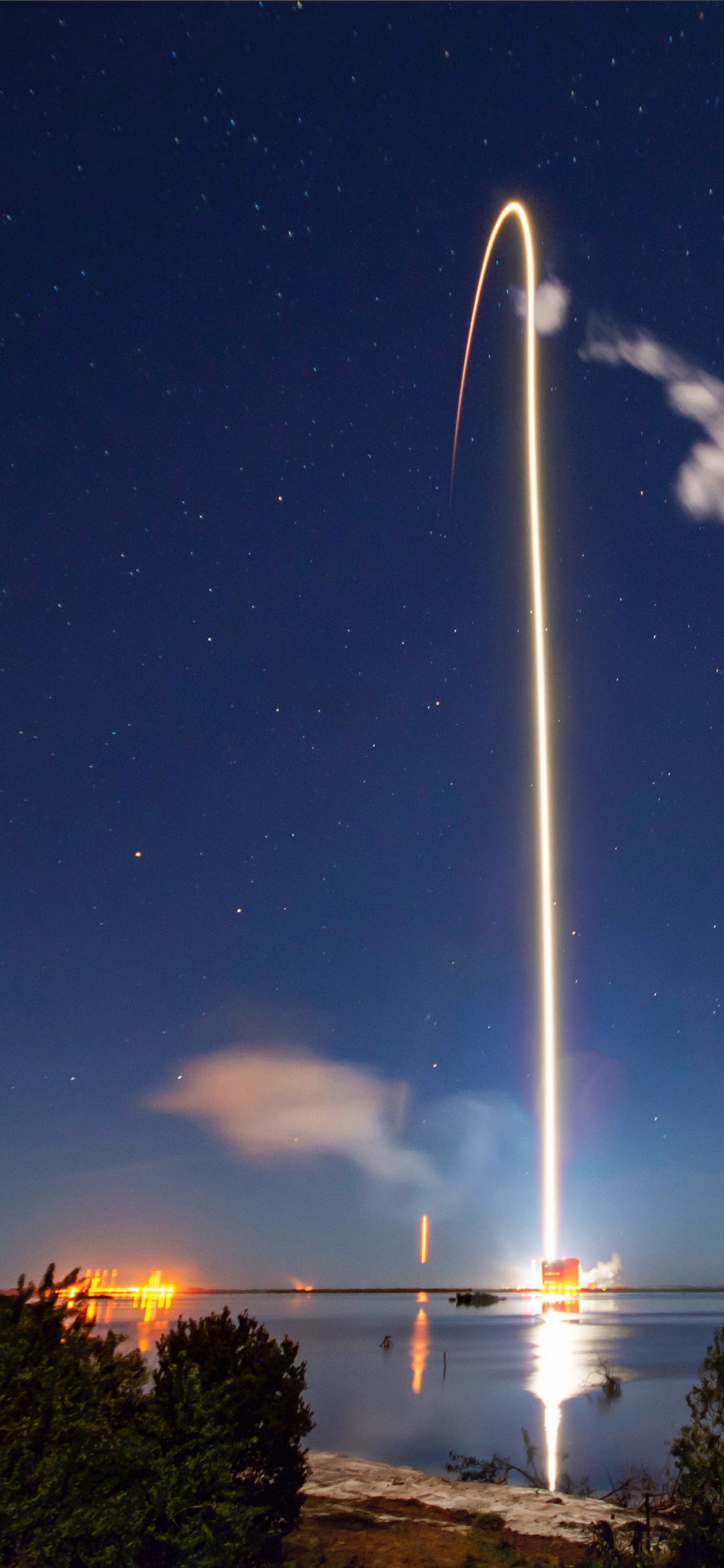 SpaceX, Muchos Satélites en el Espacio, Starlink, Orbita Terrestre Baja, Satélite Artificial. Wallpaper in 1125x2436 Resolution