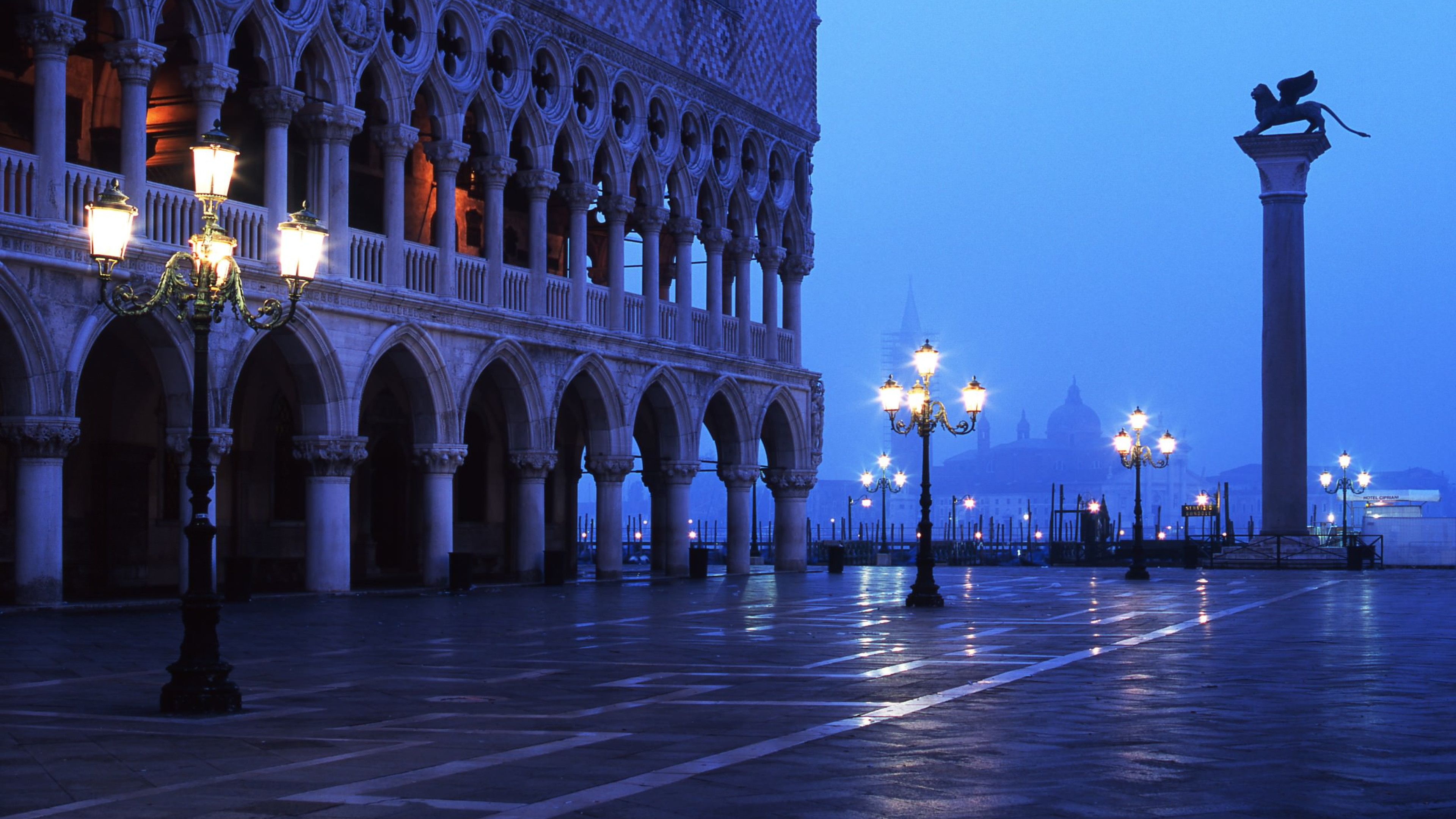Piazza San Marco, 教堂的圣乔治教堂, 里程碑, 路灯, 光 壁纸 3840x2160 允许