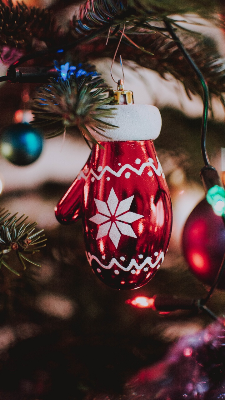 Ornament, Christmas Day, Christmas Ornament, Christmas Decoration, Christmas. Wallpaper in 720x1280 Resolution