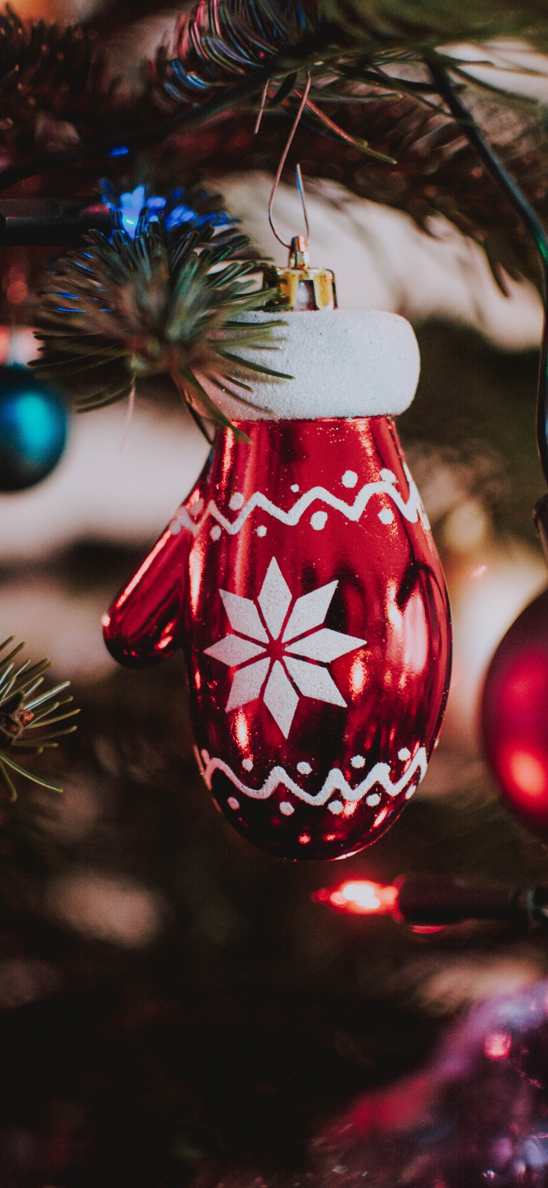 Verzierung, Weihnachten, Christmas Ornament, Weihnachtsdekoration, Baum. Wallpaper in 1125x2436 Resolution