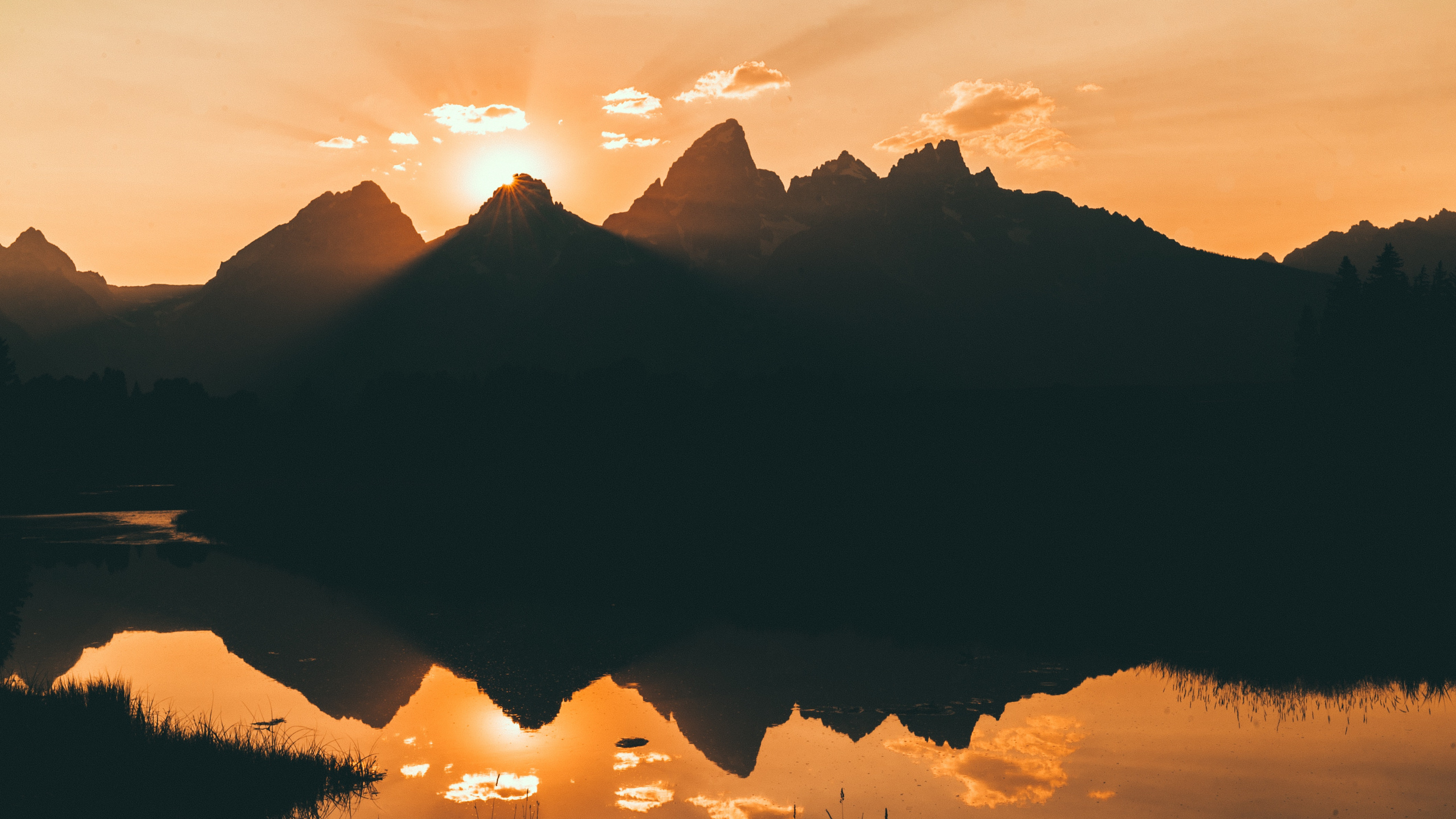 Nature, Natural Landscape, Mountain, Mountainous Landforms, Cloud. Wallpaper in 2560x1440 Resolution