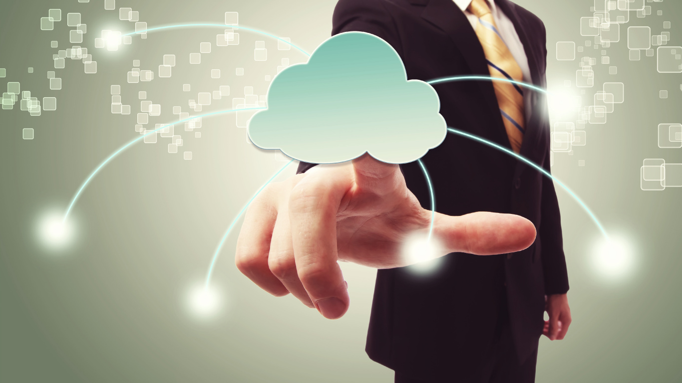 Person, Die Blaues Herzförmiges Papier Hält. Wallpaper in 1366x768 Resolution