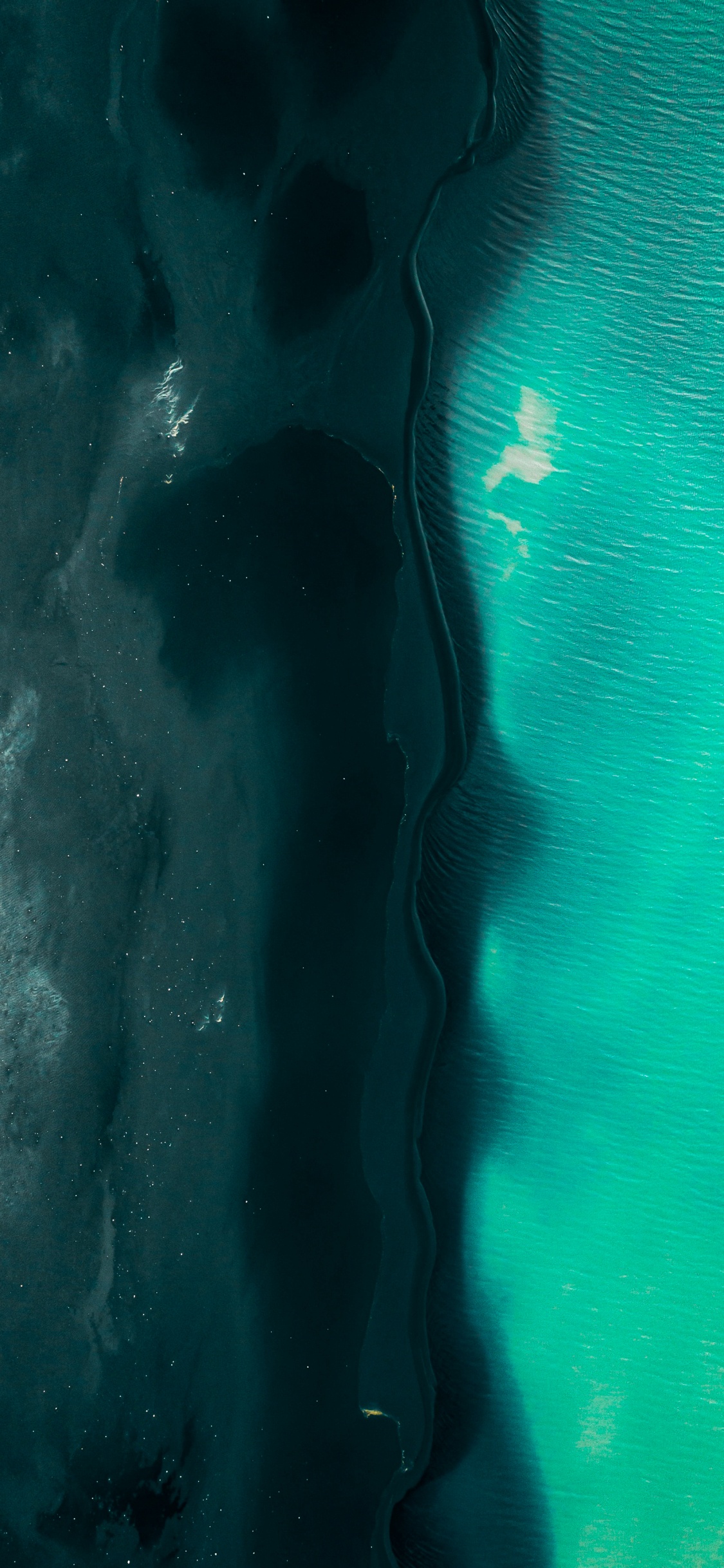 Wasser, Azure, Flüssigkeit, Aqua, Electric Blue. Wallpaper in 1125x2436 Resolution