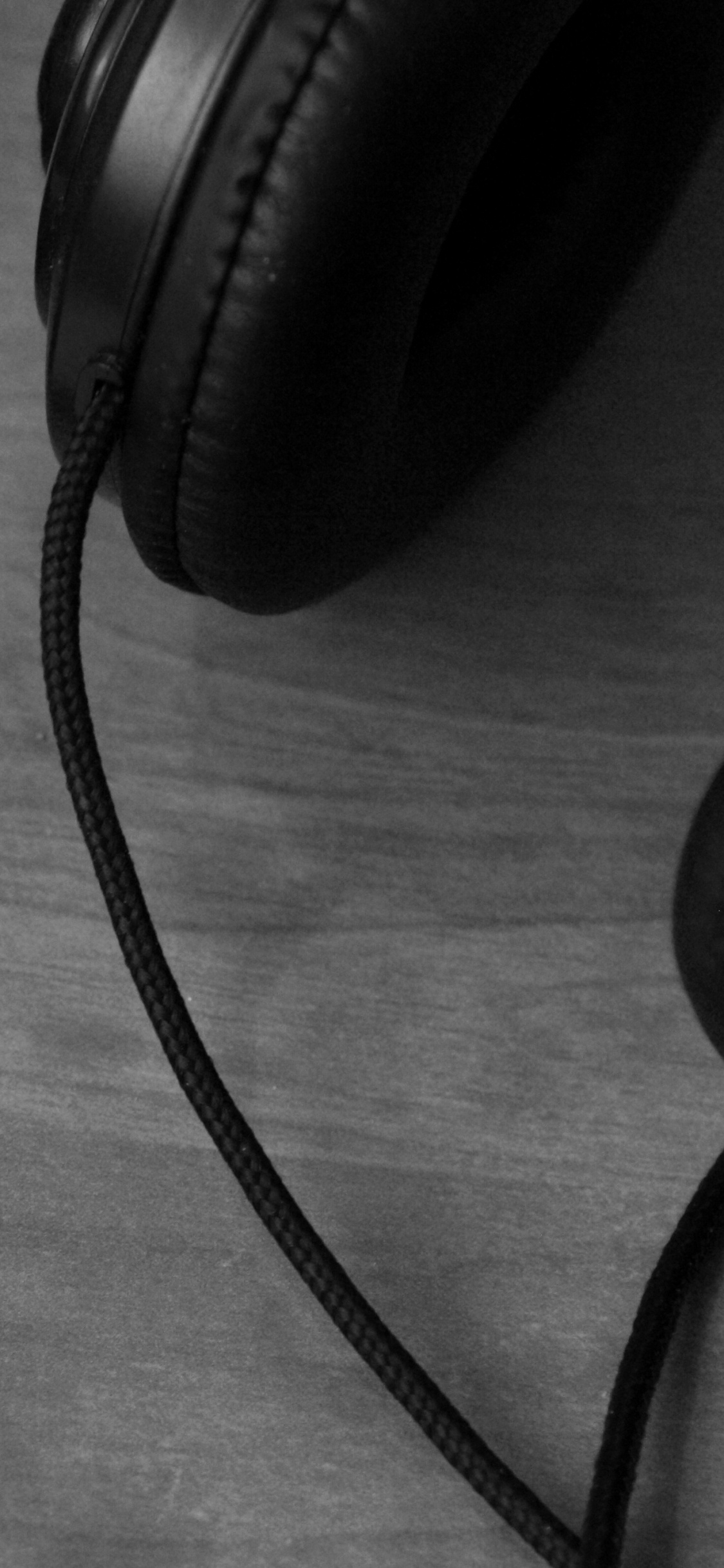Black and White, Musician, Headphones, Audio Equipment, Technology. Wallpaper in 1125x2436 Resolution